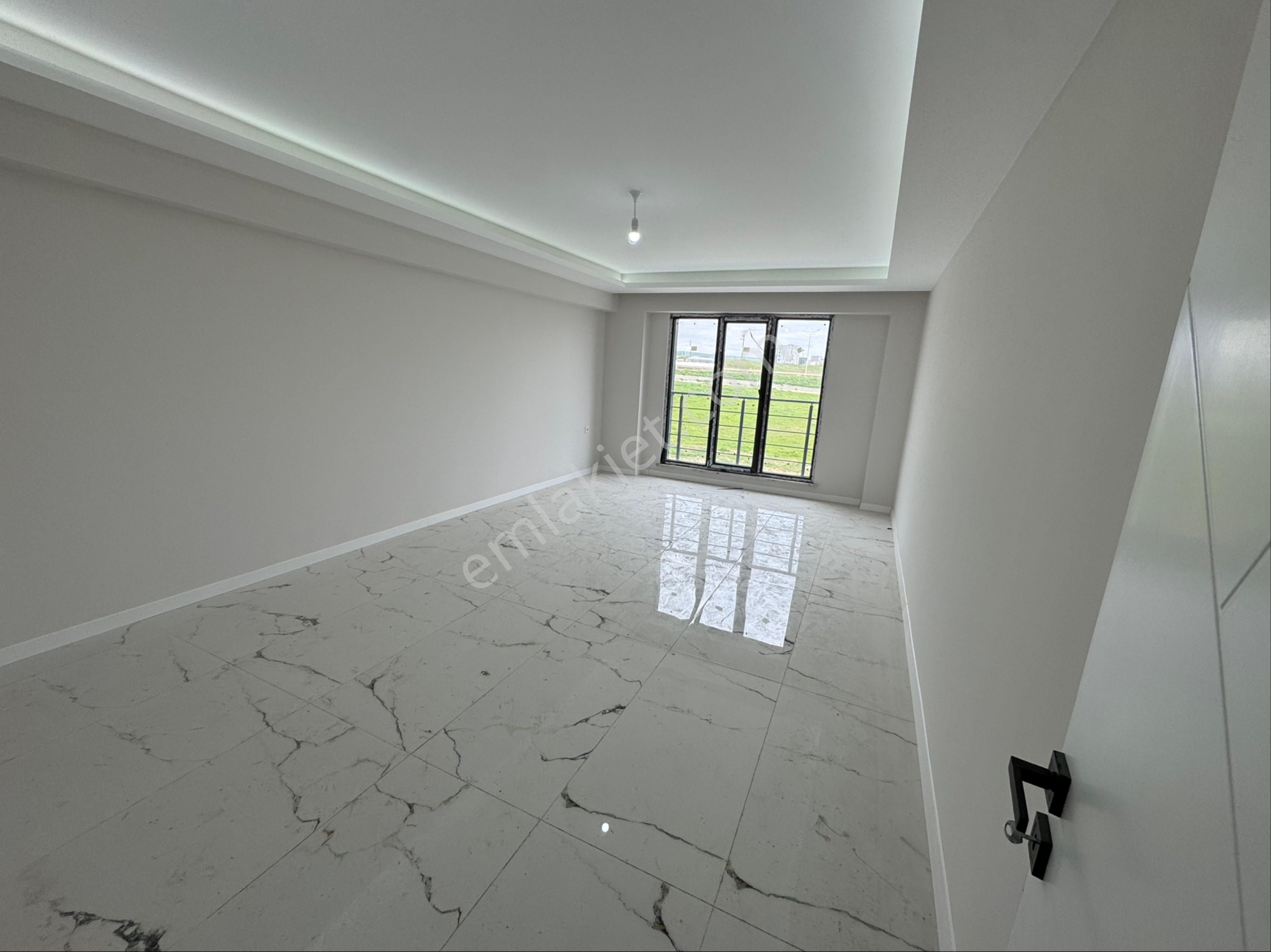 Ak Auto Gayrimenkul'dan Tekirdağ Süleymanpaşa Çınarlı Mahallesi Satılık 2+1 Daire - Görsel 18