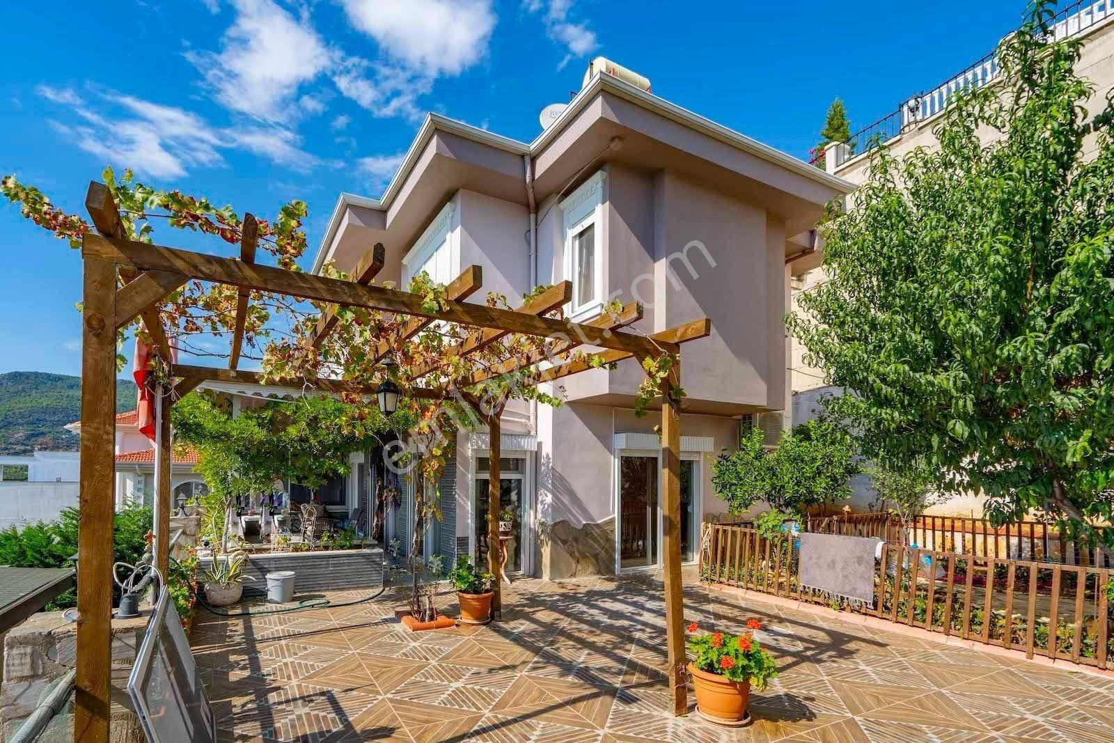 Alanya / Bektaş’ta Satılık Vatandaşlığa Uygun 3+1 Dublex Villa - Görsel 2