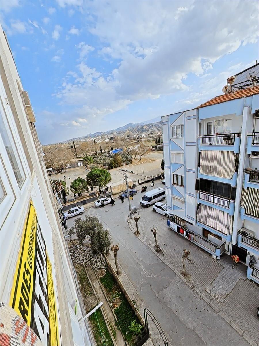 Satılık Yörükte 3+1 130 M2 Tadilatlı Kombili Fırsat Daire - Görsel 9