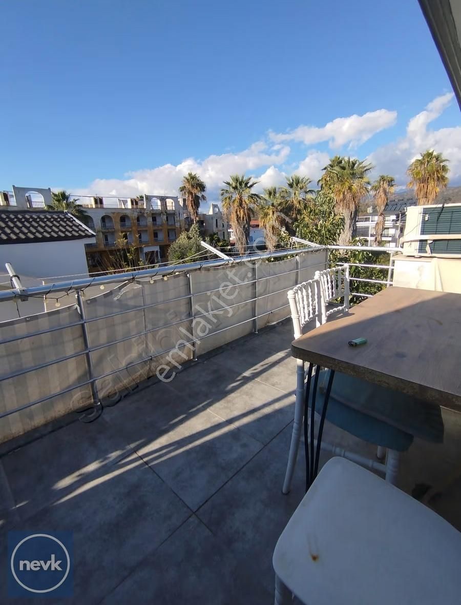 Nevkinvest Ten Foça Da , Geniş, Kullanışlı,3+1 Satılık Dubleks - Görsel 28