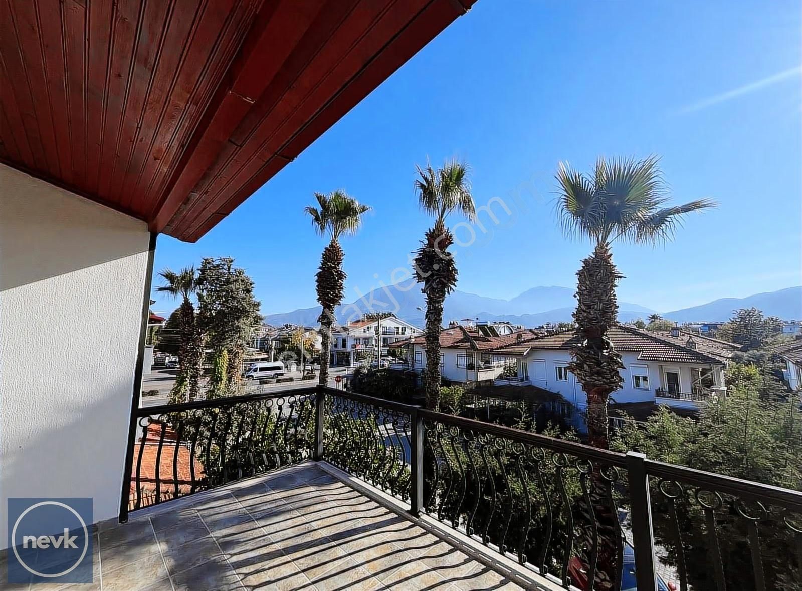 Nevk 'ten Akarcada Köşe Parsel Sahile 100 M Mesafede Villa - Görsel 12