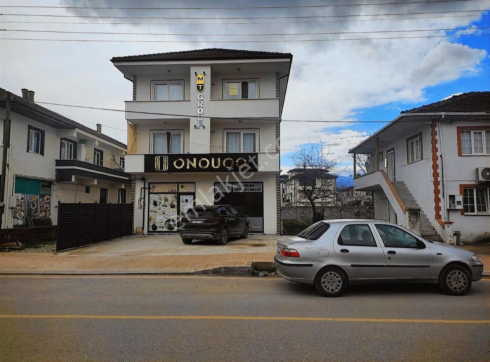 Akyazı Nur Emlaktan Yeni Mah. Jandarma Karşısında 1+1 50m2 3.kat