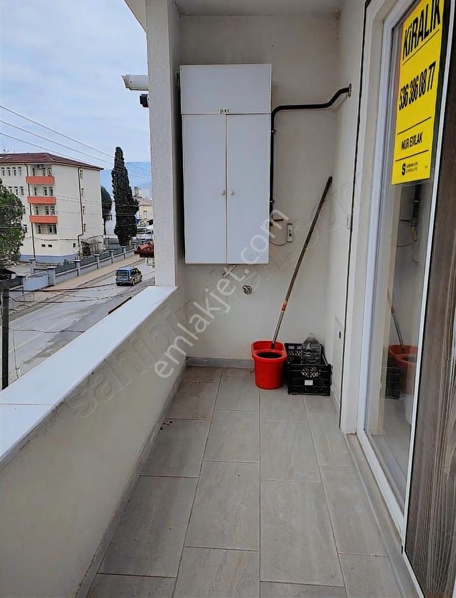 Akyazı Nur Emlaktan Yeni Mah. Jandarma Karşısında 1+1 50m2 3.kat - Görsel 5