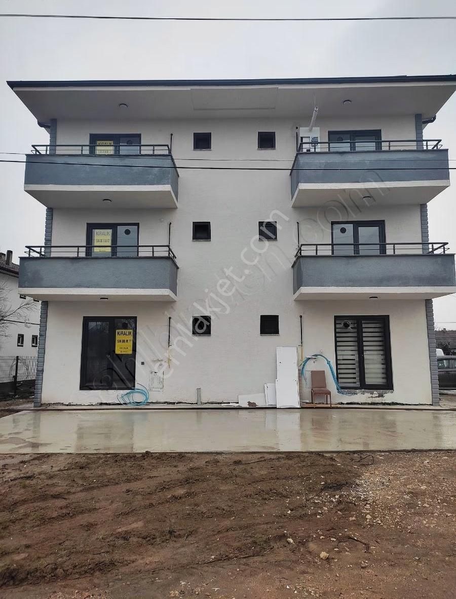 Akyazı İnönü Mah. 1+1 Orta Kat 51m2 Koridorlu Kiralık Sıfır Dair - Görsel 12