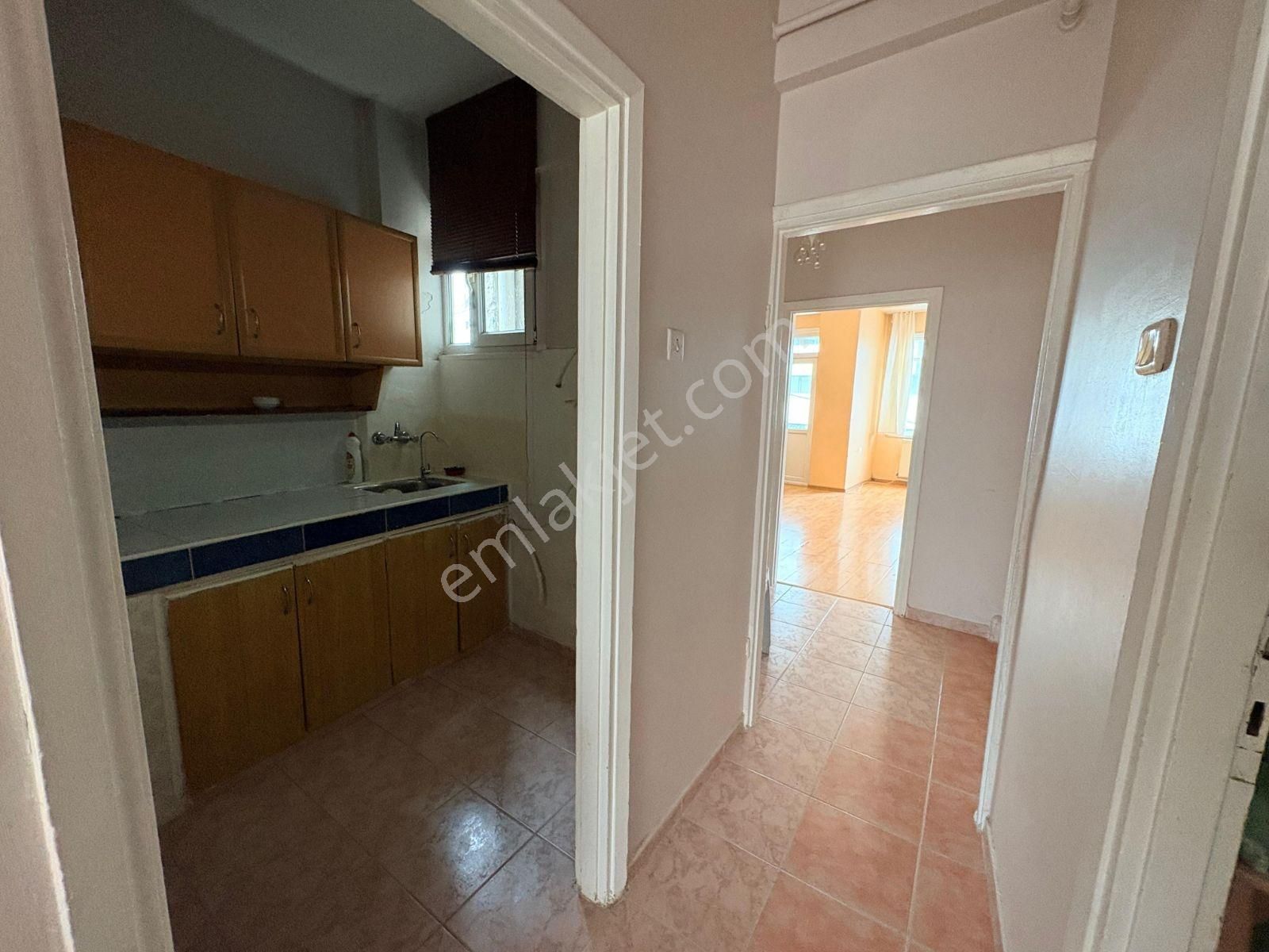 F-l Den Kadıköy Metrobüs Durağı, Evlendirme Dairesi Yürüme 3+1 - Görsel 9