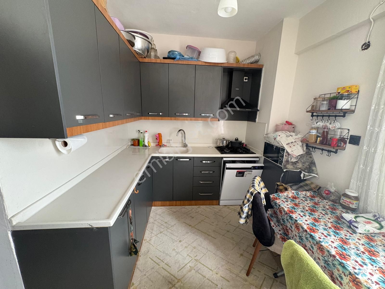 Prestijden Nusratiye'de Asansörlü Geniş Oturumlu 3+1 Daire - Görsel 4