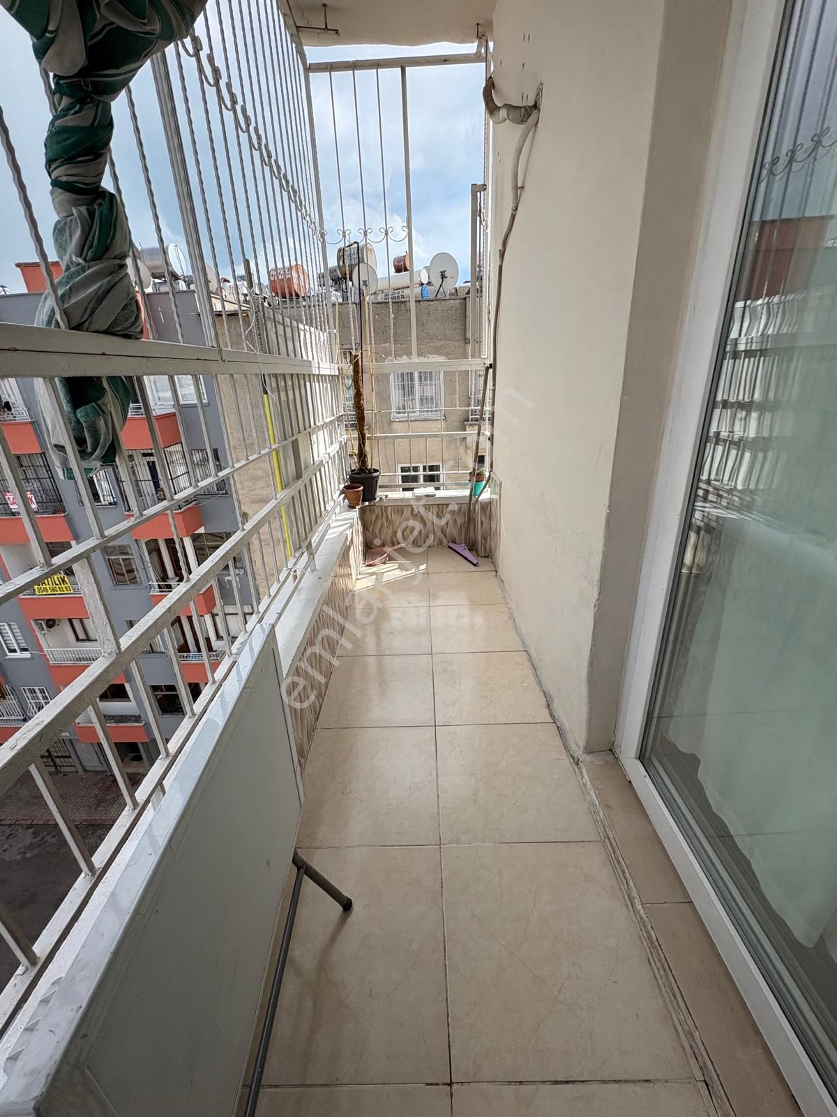 Prestijden Nusratiye'de Asansörlü Geniş Oturumlu 3+1 Daire - Görsel 17