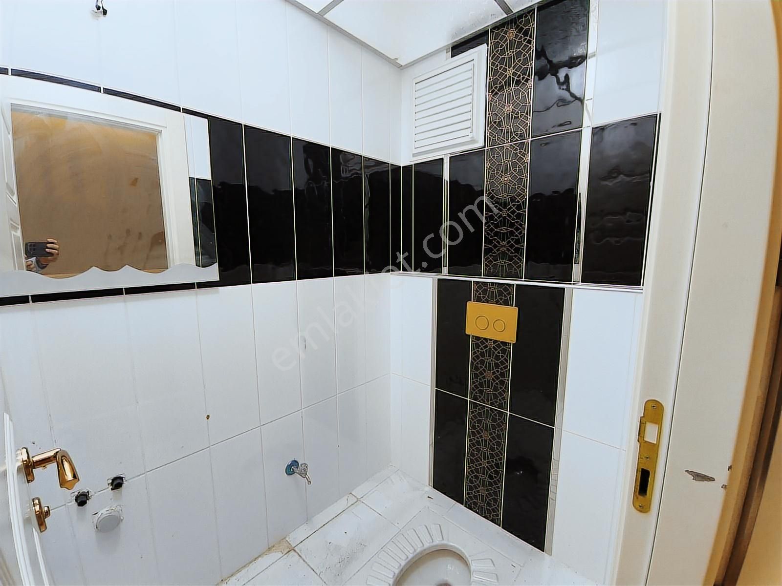 Mersin Kuzeykent'de Sosyal Donatılı 4+1 Acil Satılık Daire - Görsel 24