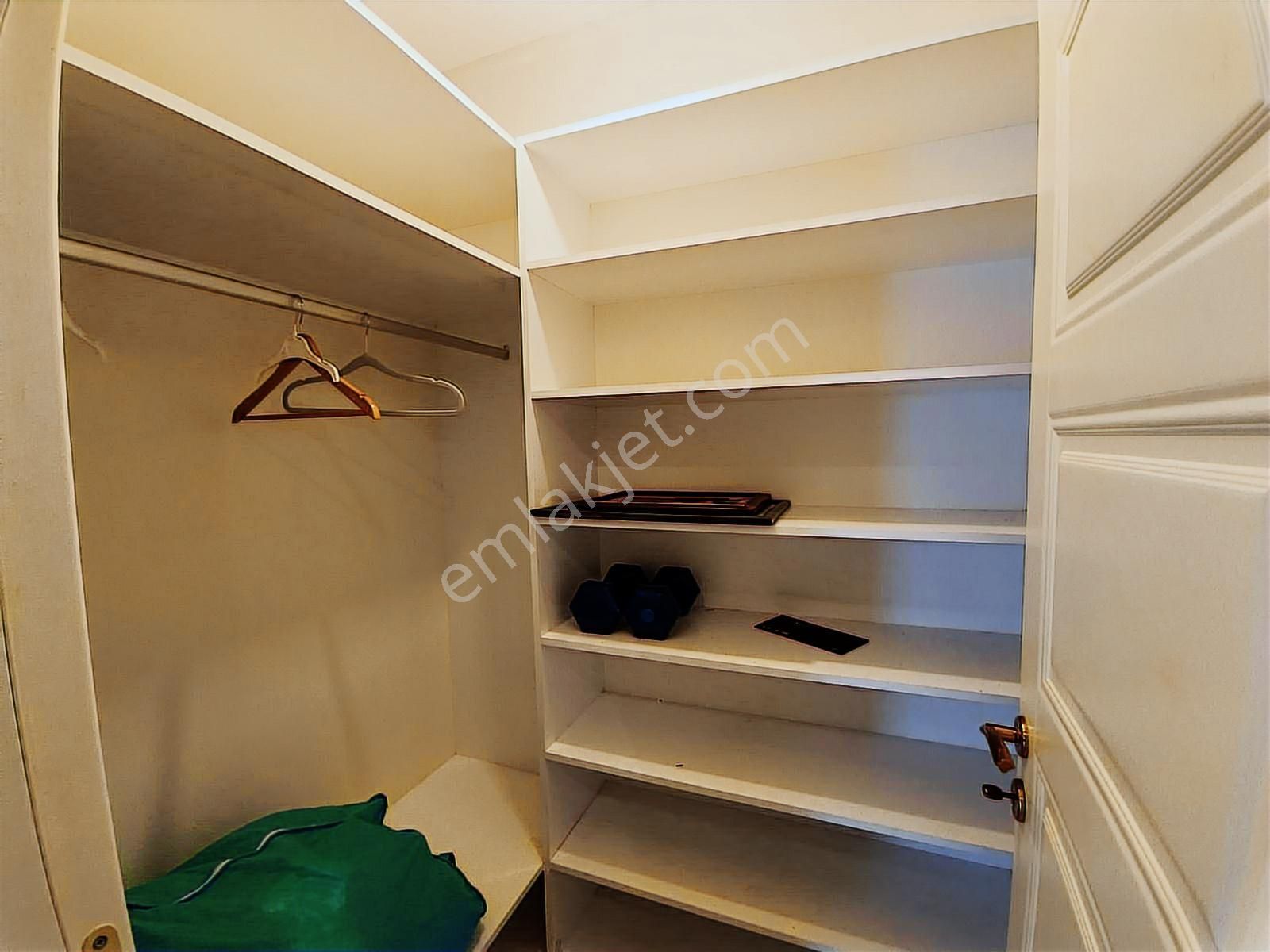 Mersin Kuzeykent'de Sosyal Donatılı 4+1 Acil Satılık Daire - Görsel 21