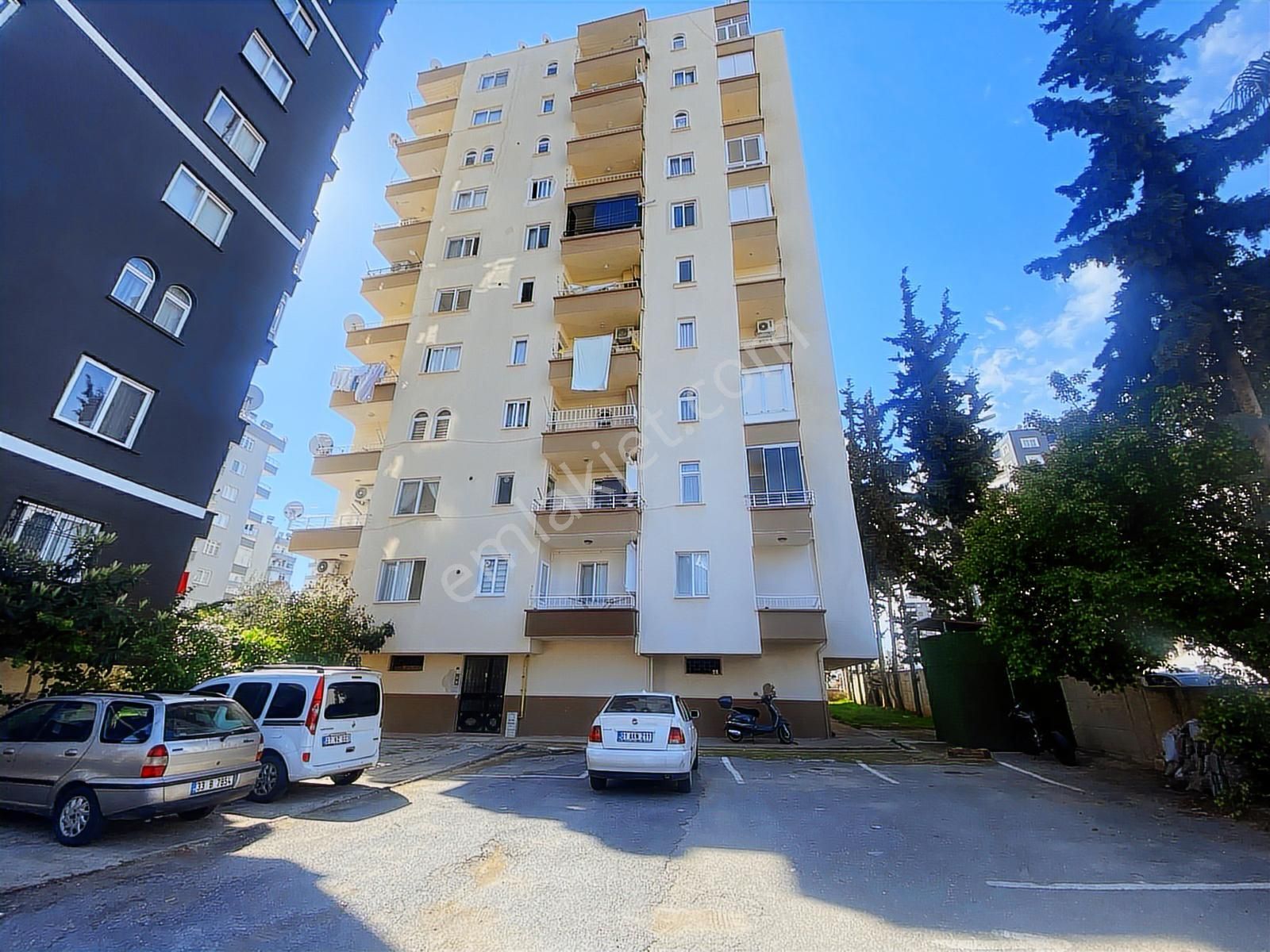 Mezitli Atatürk Mah.mezitli Belediye Yanı 3+1 Satılık Daire