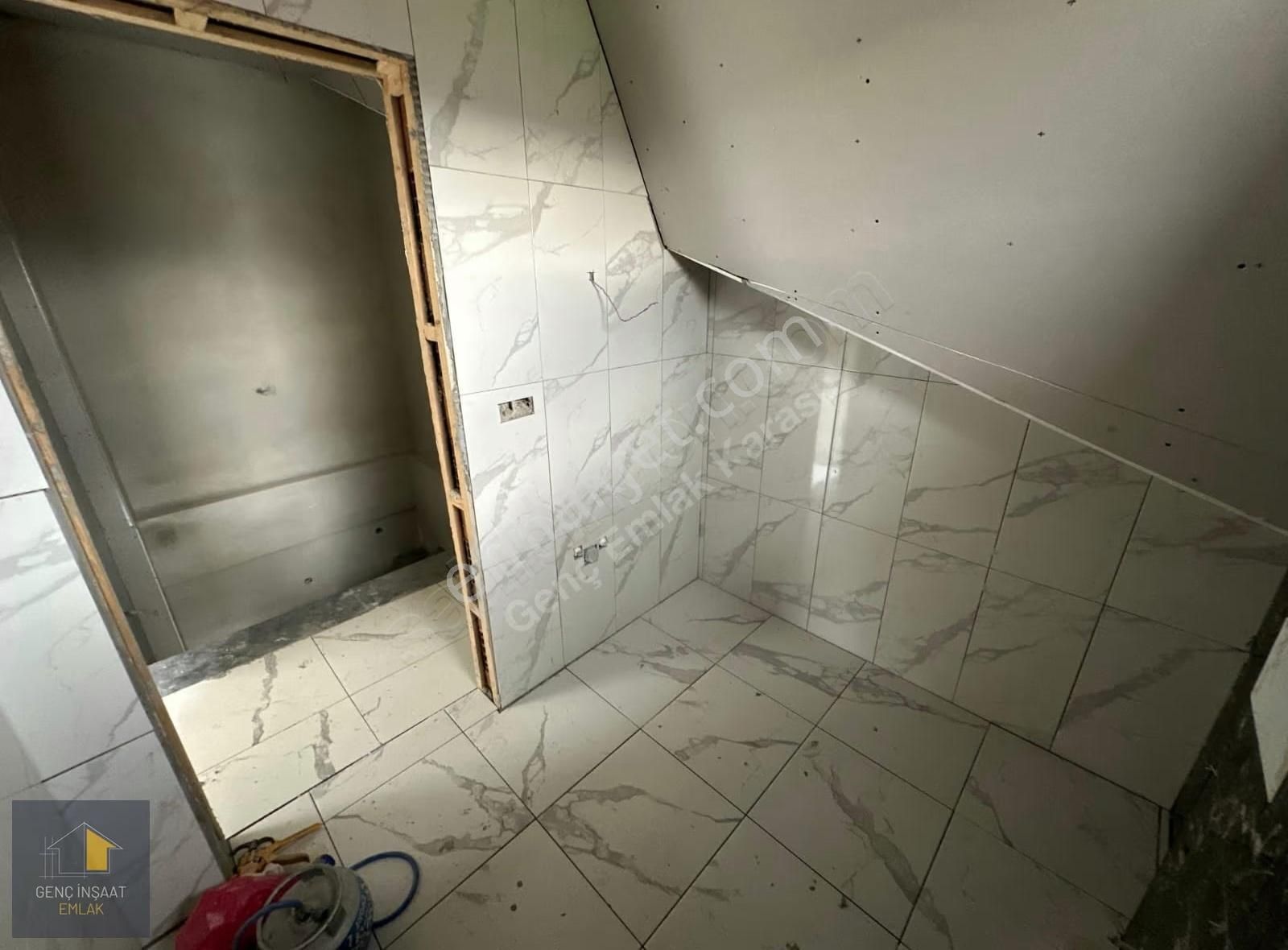 Kocaali Yalı'da Denize Yakın Konumda 3+1 Lüks Villa - Görsel 25