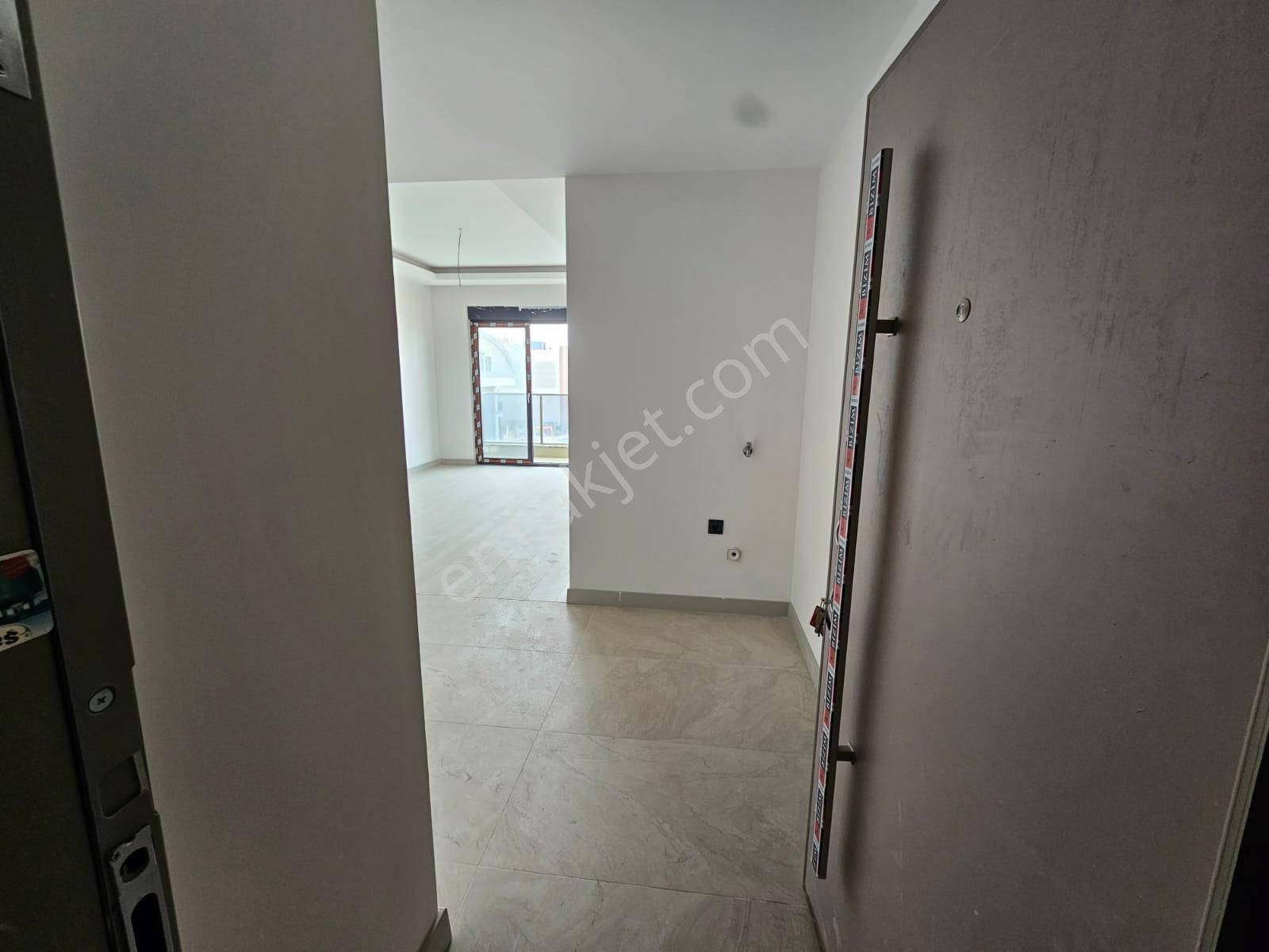 Alanya Mahmutlar Mah Akdeniz Avm Yanında Kiralık1+1 Daireler - Görsel 24