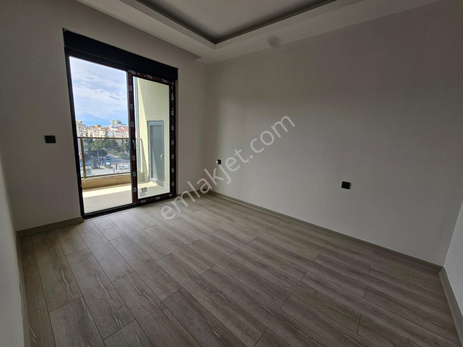 Alanya Mahmutlar Mah Akdeniz Avm Yanında Kiralık1+1 Daireler - Görsel 16