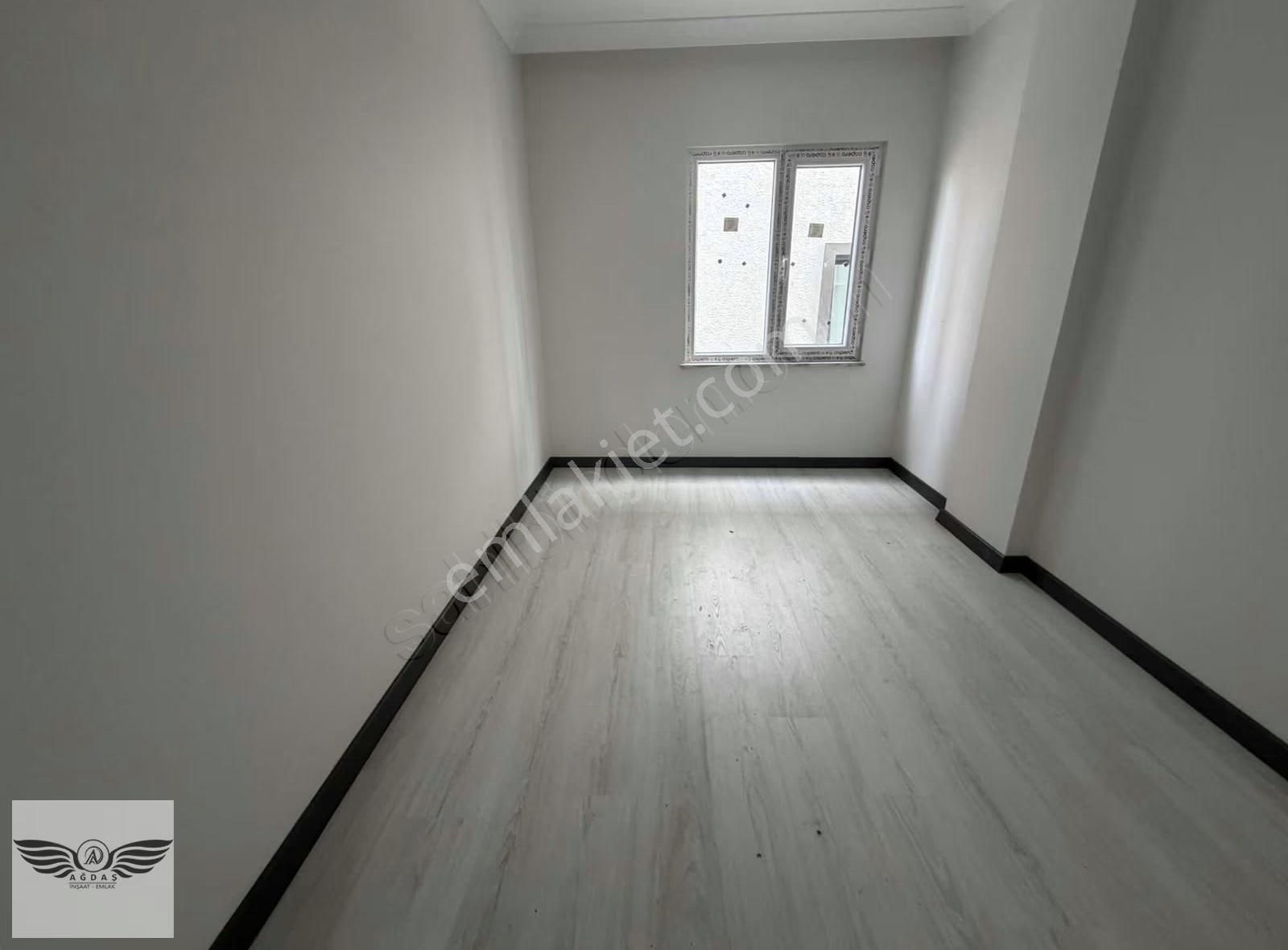 Merkezi Konumda 2+1 Ön Cephe Lüks Satılık Daire - Görsel 14