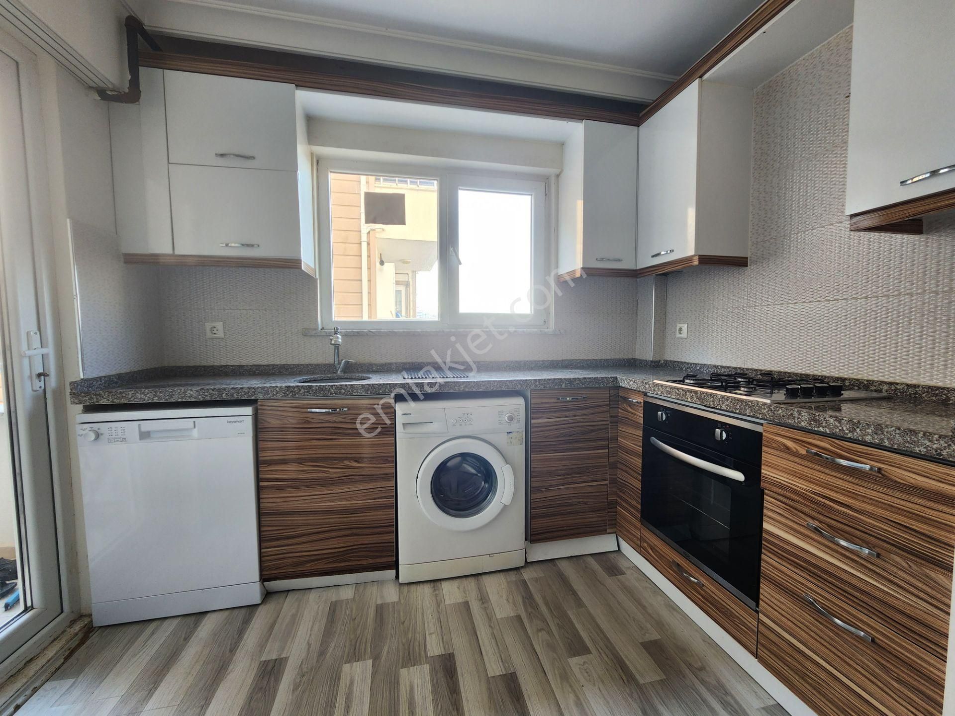 Mudanya Güzelyalı Burgaz’da Havuzlu Site İçinde Deniz Manzaralı Eşyalı 2+1 Kiralık Daire - Görsel 21