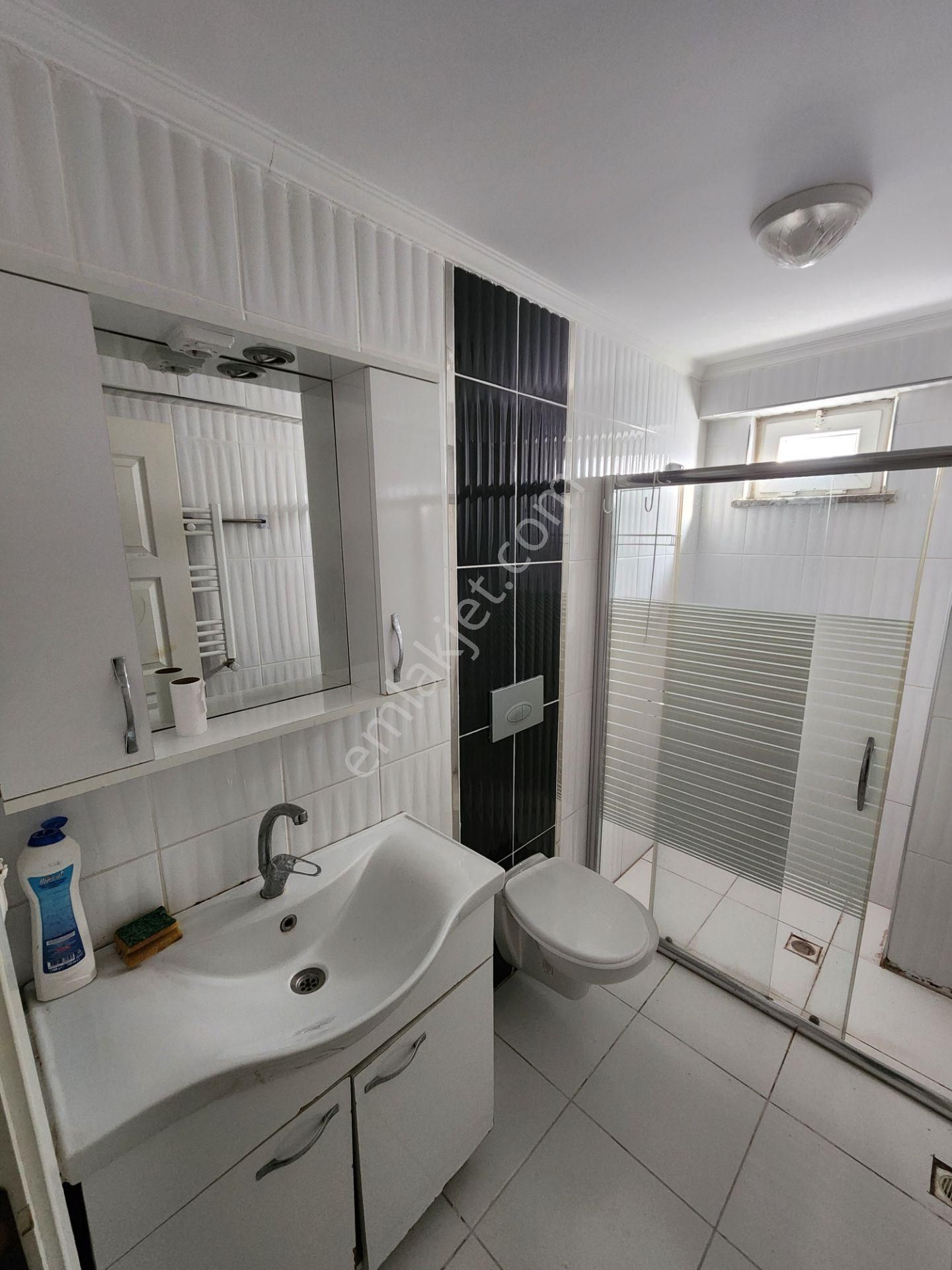 Mudanya Güzelyalı Burgaz’da Havuzlu Site İçinde Deniz Manzaralı Eşyalı 2+1 Kiralık Daire - Görsel 4