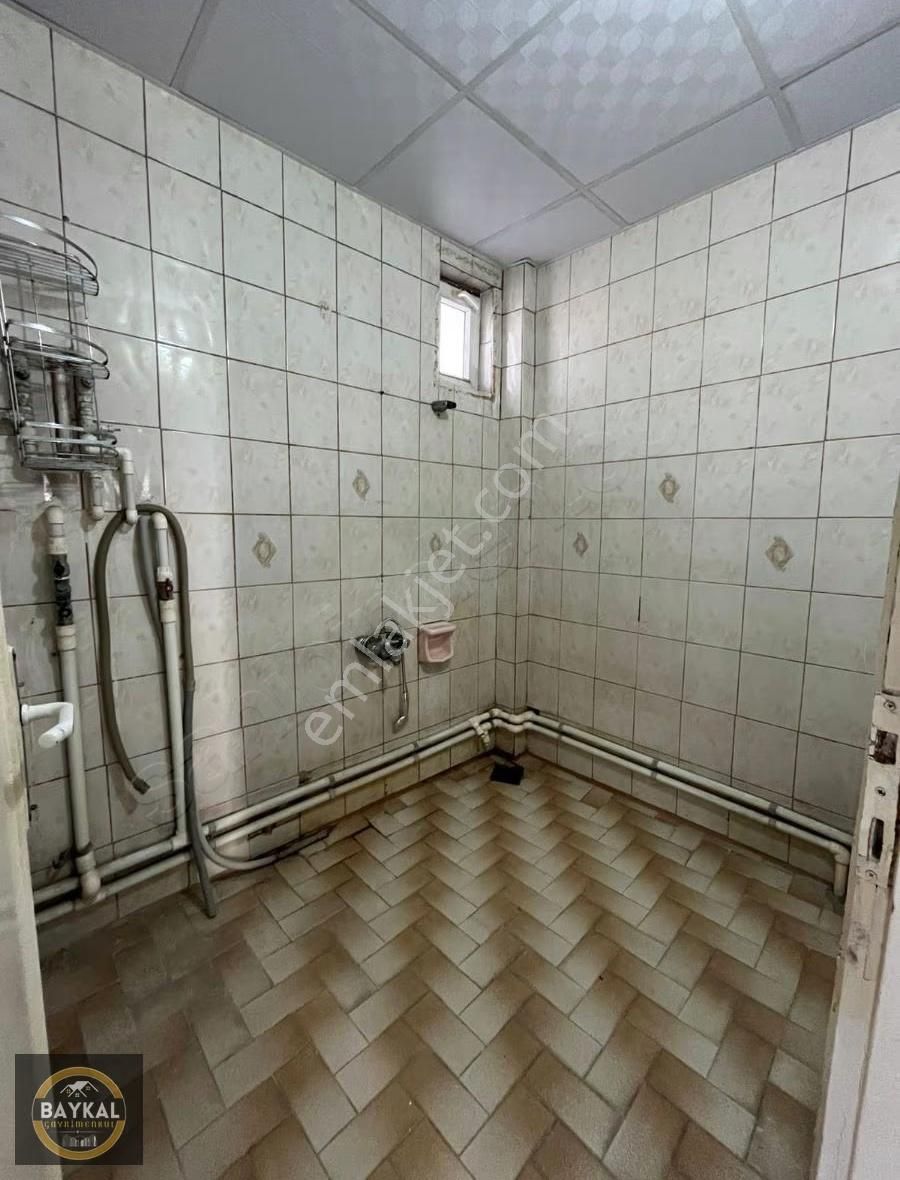 Mevlana'da 3+1 Yapılı Orta Kat Daire - Görsel 2