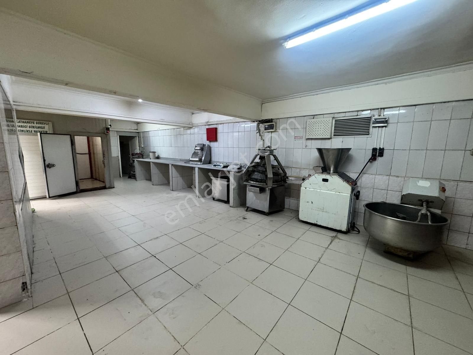 Karabaş Merkezde Kiralık Depo | İmalata Uygun | Doğalgazlı - Görsel 4