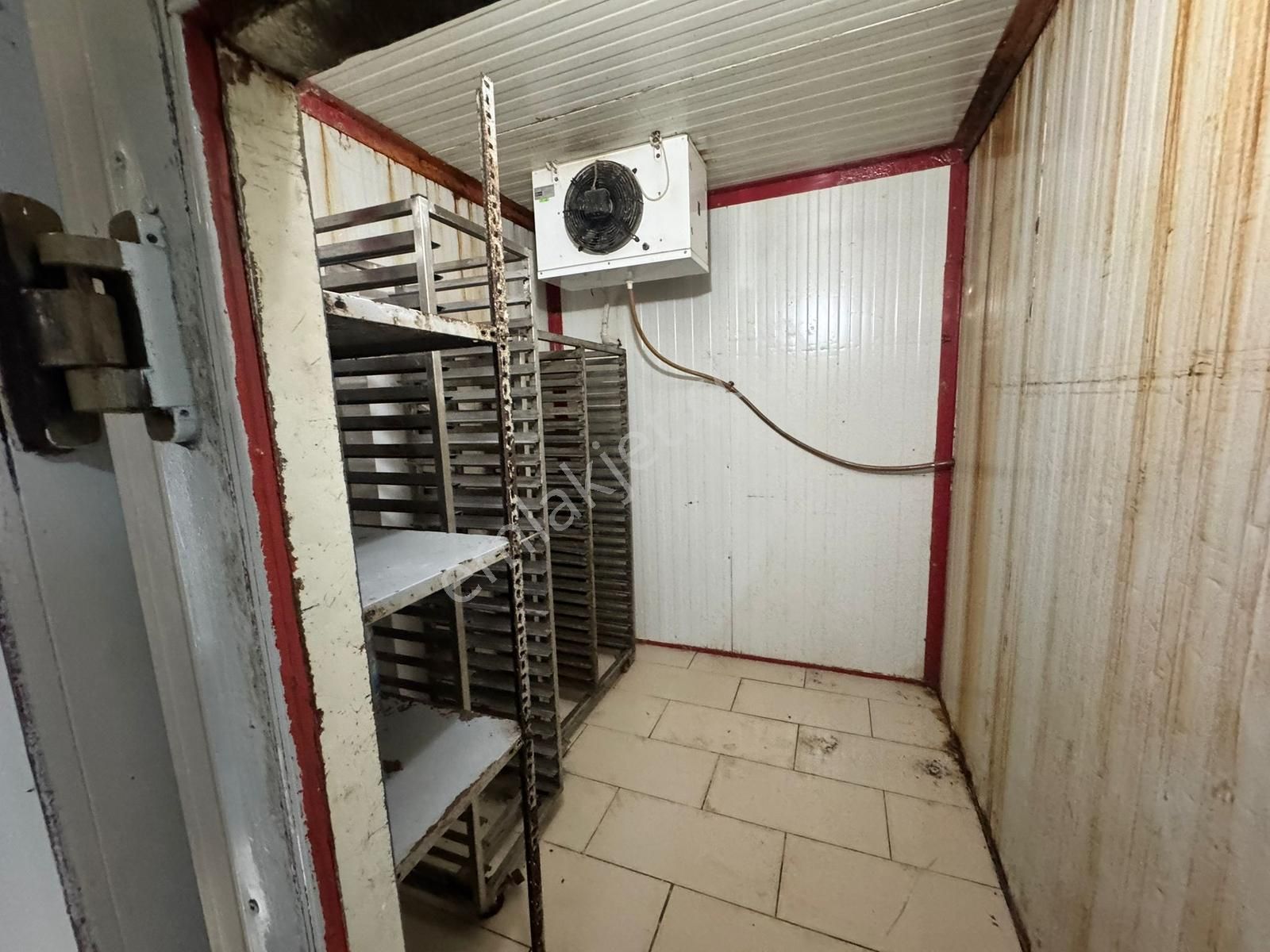 Karabaş Merkezde Kiralık Depo | İmalata Uygun | Doğalgazlı - Görsel 13