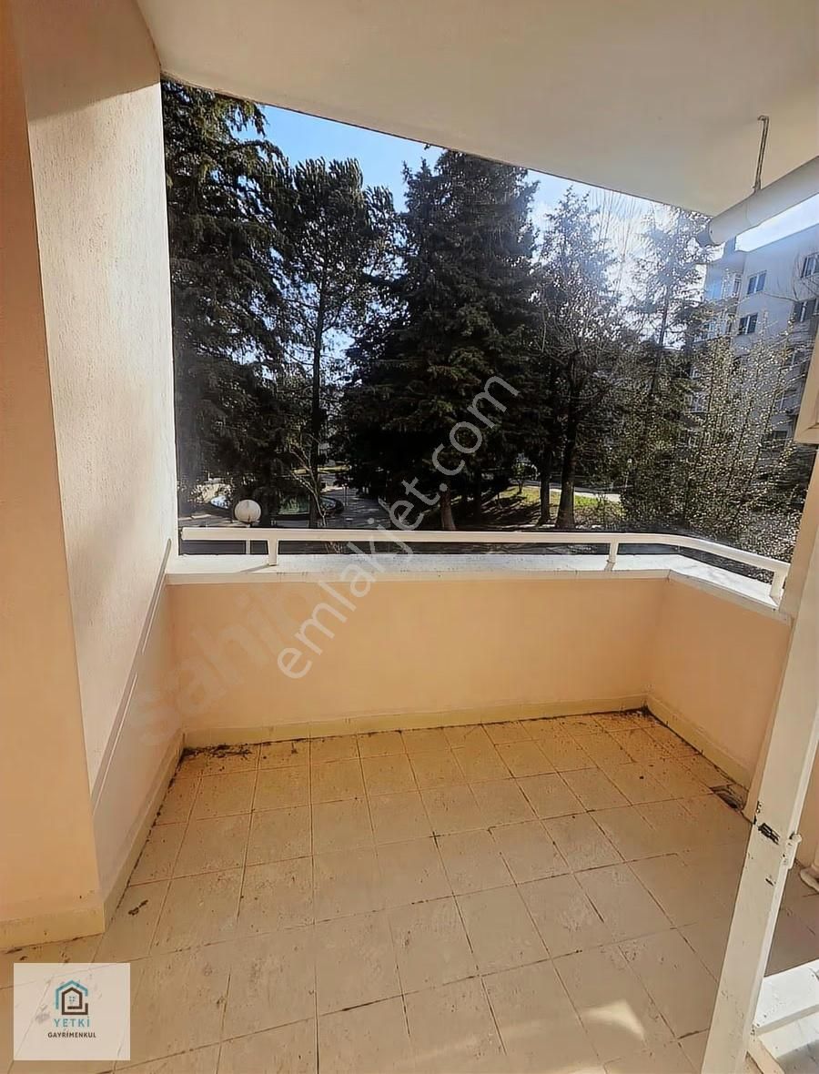 Yenişehir Mevkinde Site İçerisinde Çam Manzaralı 3+1 Kiralık