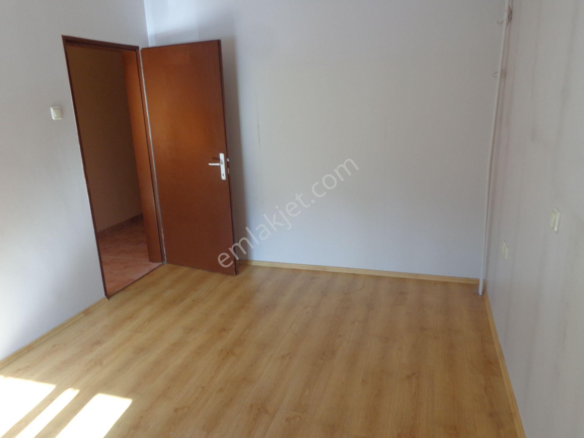 Dikmen Vadievlerinde , 2+1, 1. Katta, Bakımlı, Cumbalı,manzaralı.... - Görsel 16