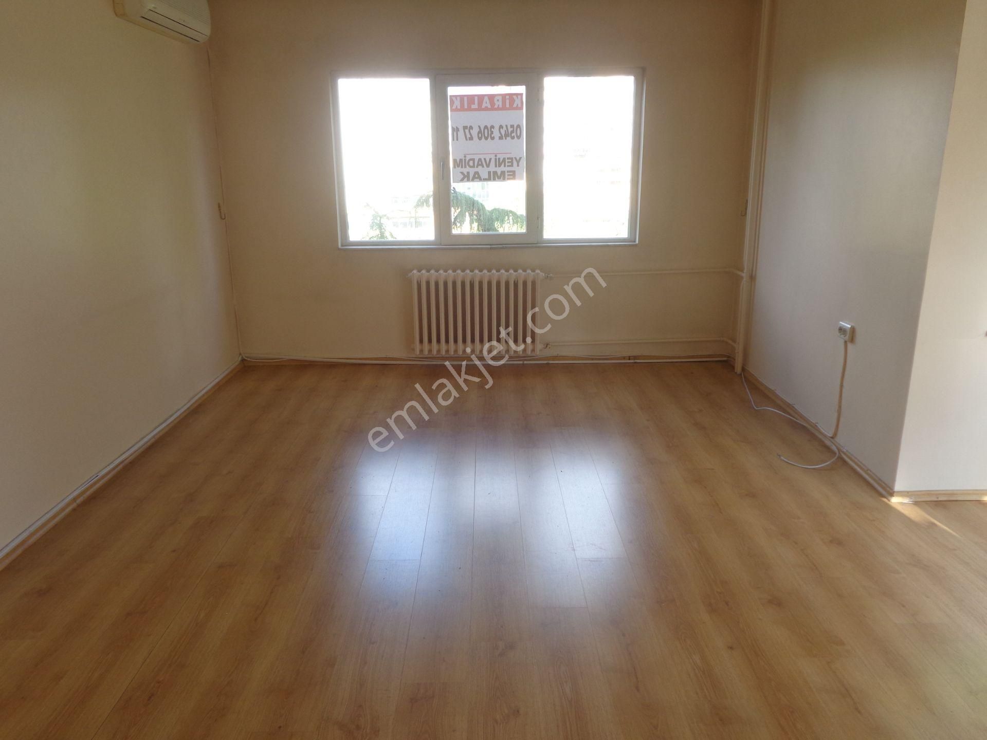 Dikmen Vadievlerinde , 2+1, 1. Katta, Bakımlı, Cumbalı,manzaralı.... - Görsel 7