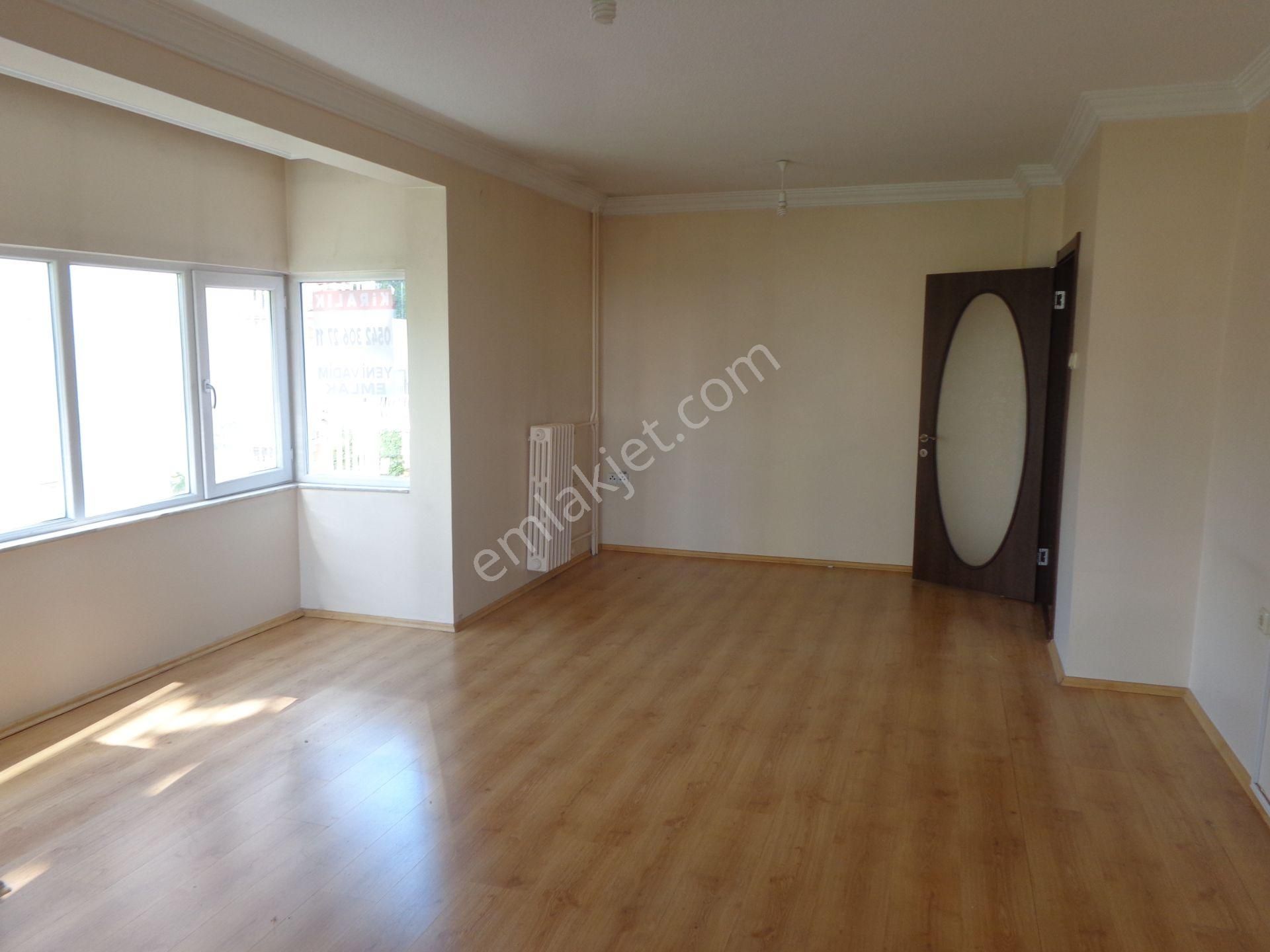 Dikmen Vadievlerinde , 2+1, 1. Katta, Bakımlı, Cumbalı,manzaralı.... - Görsel 9