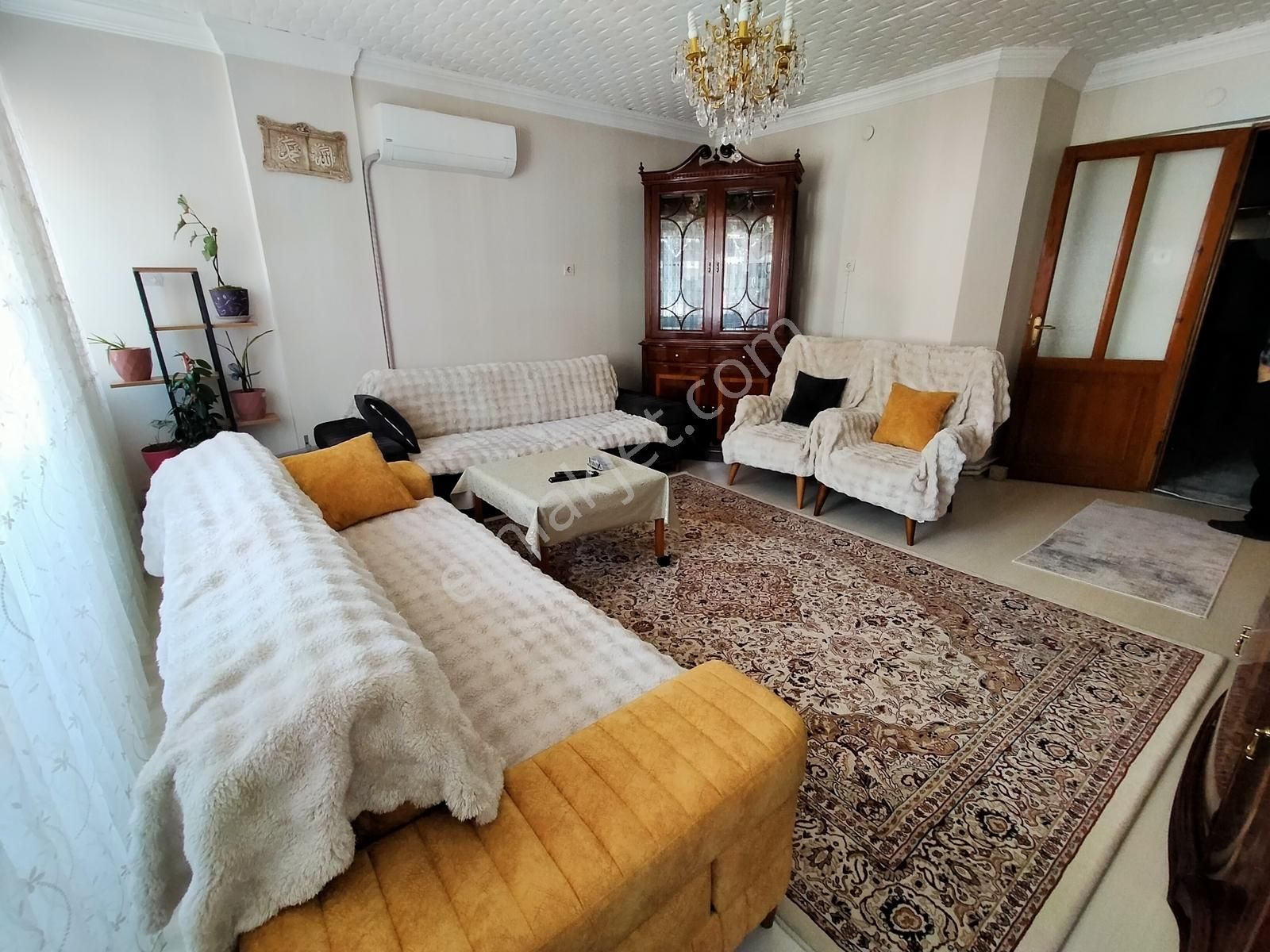 Feslikanda 187m2 3+1 Asansörlü Çift Balkonlu Satılık Daire - Görsel 14