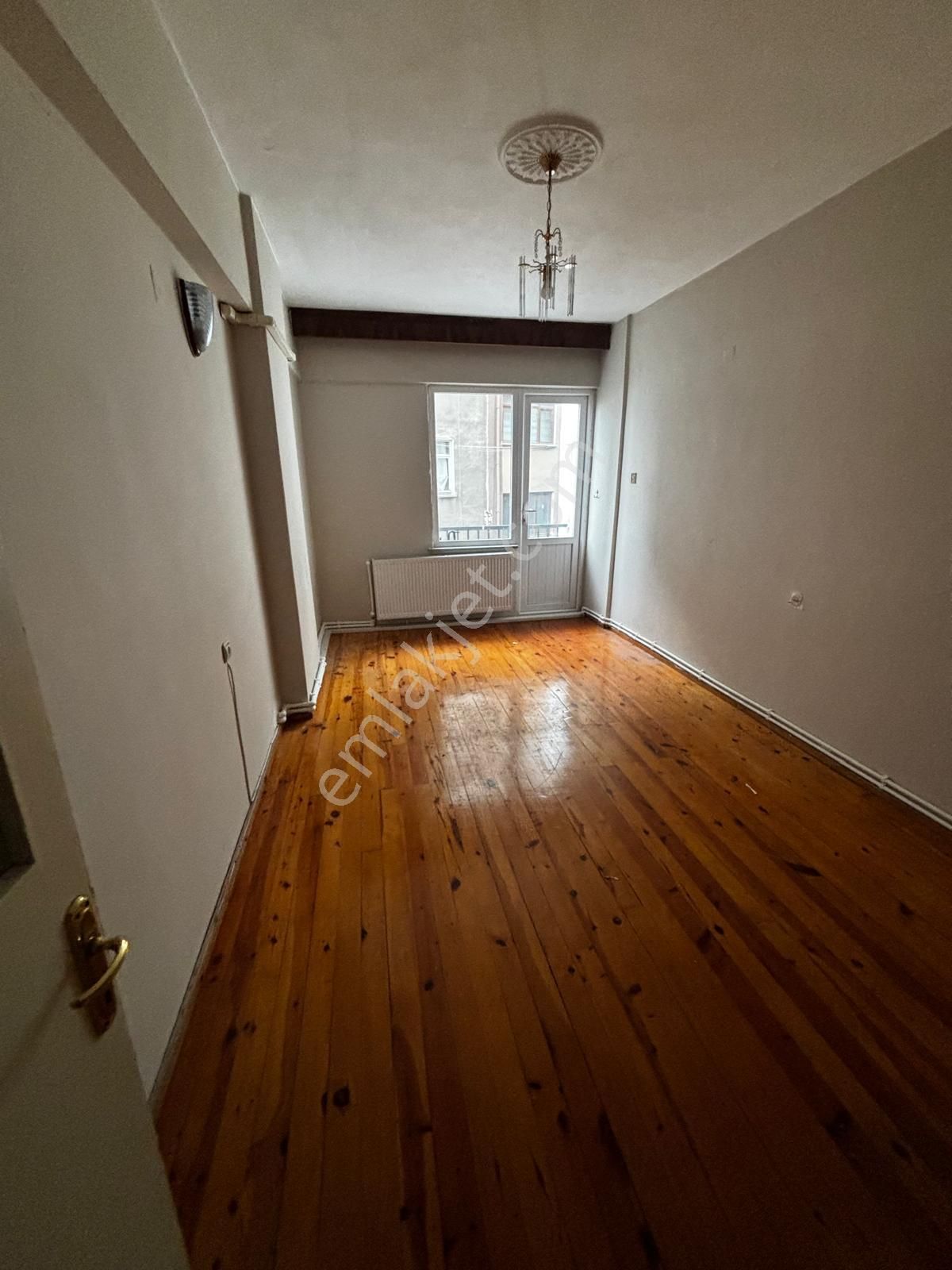 Orta Mahalle'de Satılık 2+1 Daire (70m²) - Deha Emlak - Görsel 7