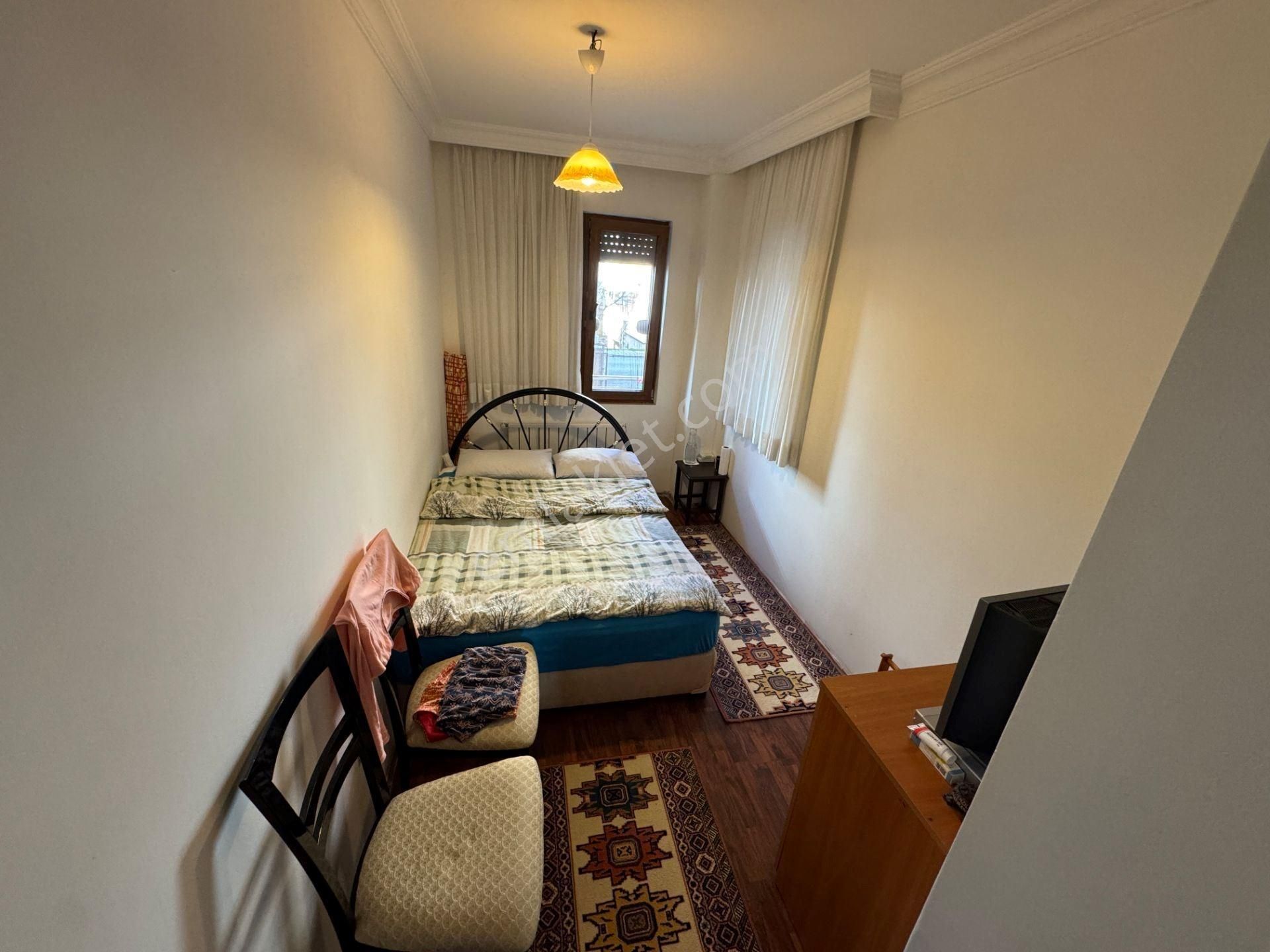 İnönü Mah.'de, Metroya, Üniv.lere Yakın K.otoparklı Kainat Cd. 2+1 - Görsel 31