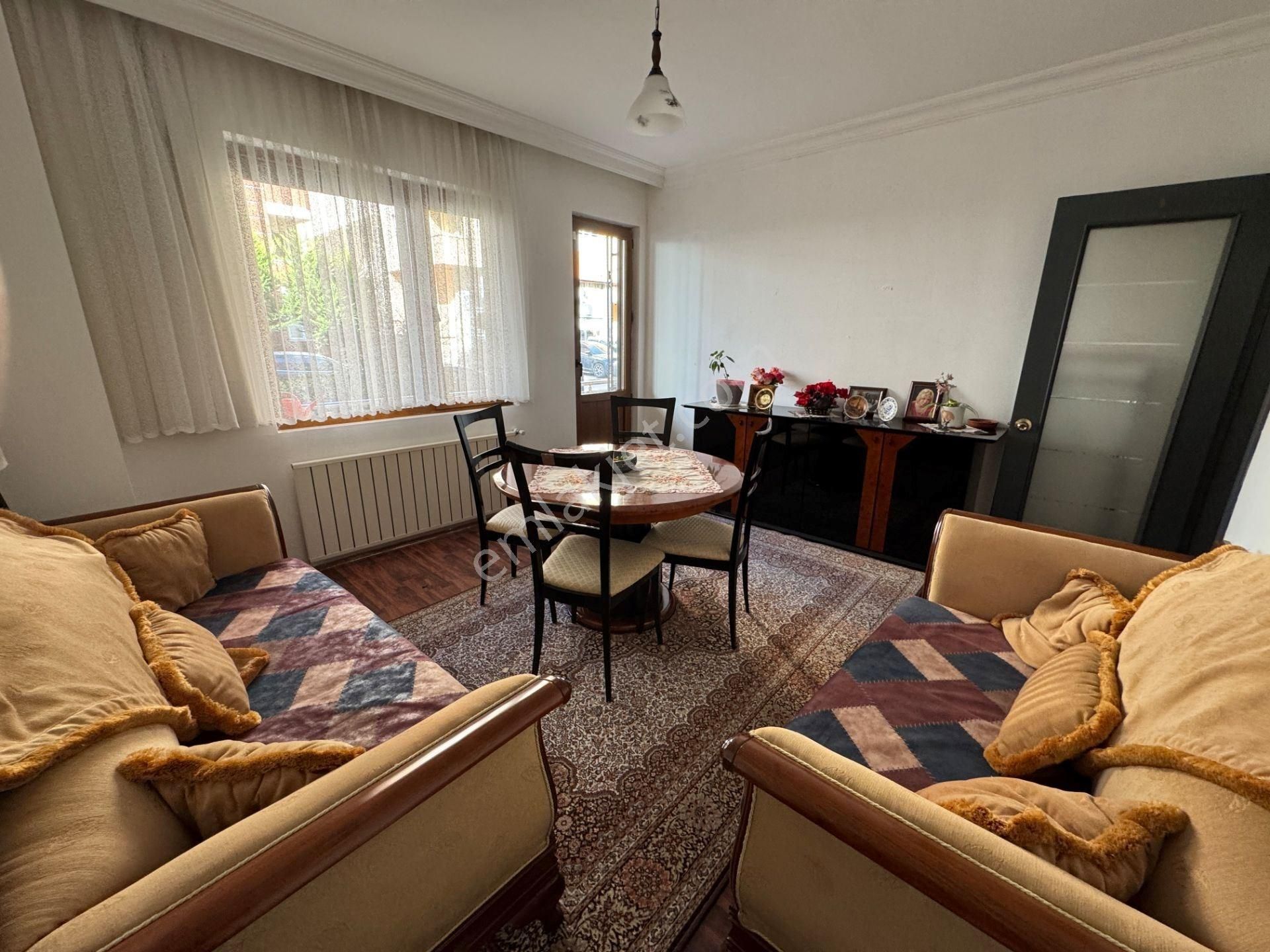 İnönü Mah.'de, Metroya, Üniv.lere Yakın K.otoparklı Kainat Cd. 2+1 - Görsel 4