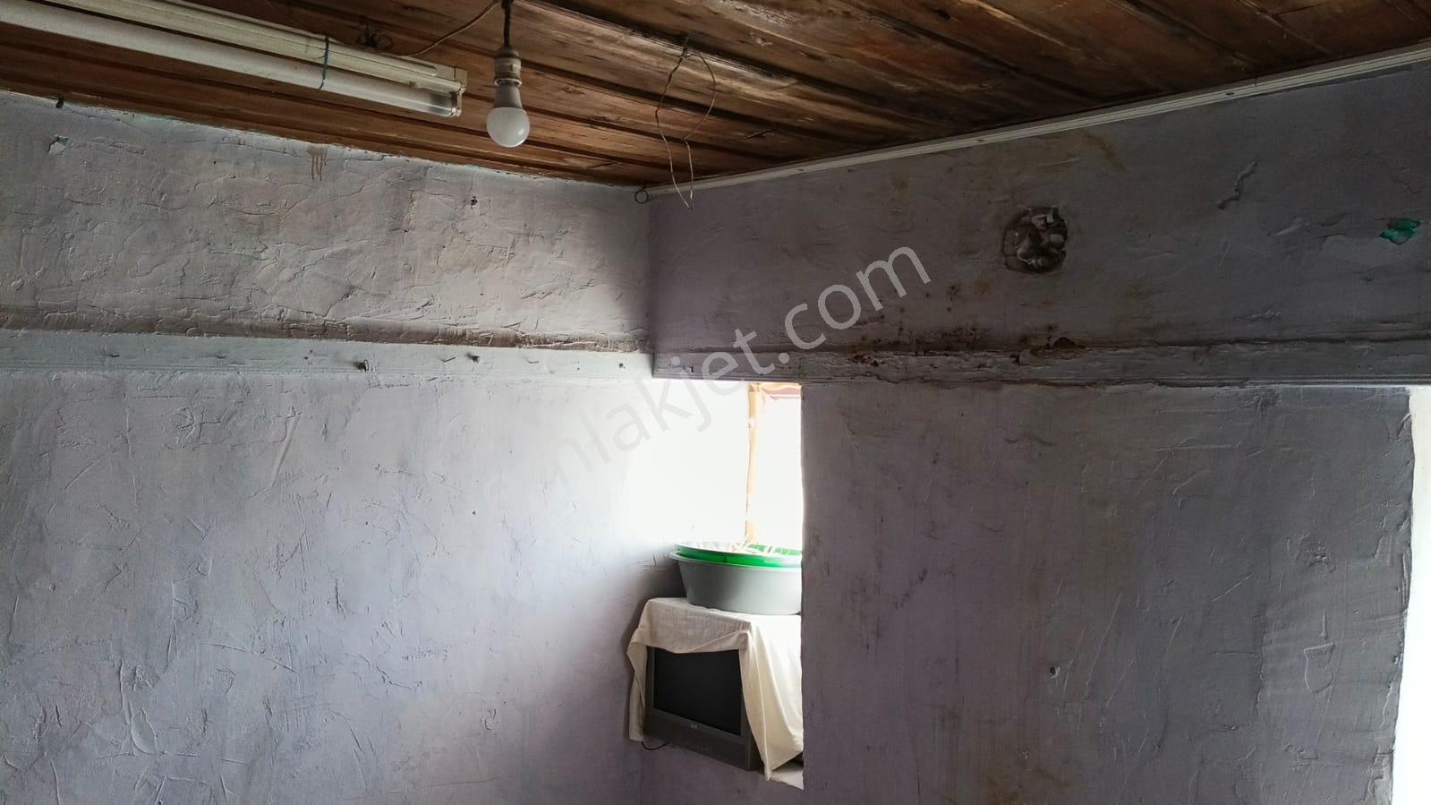 Karalar Köyünde 588 M2 Oturulabilir Müstakil Köy Evi - Görsel 32
