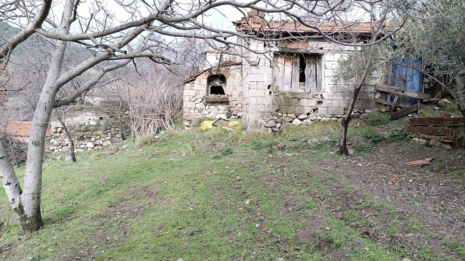 Karalar Köyünde 588 M2 Oturulabilir Müstakil Köy Evi - Görsel 13