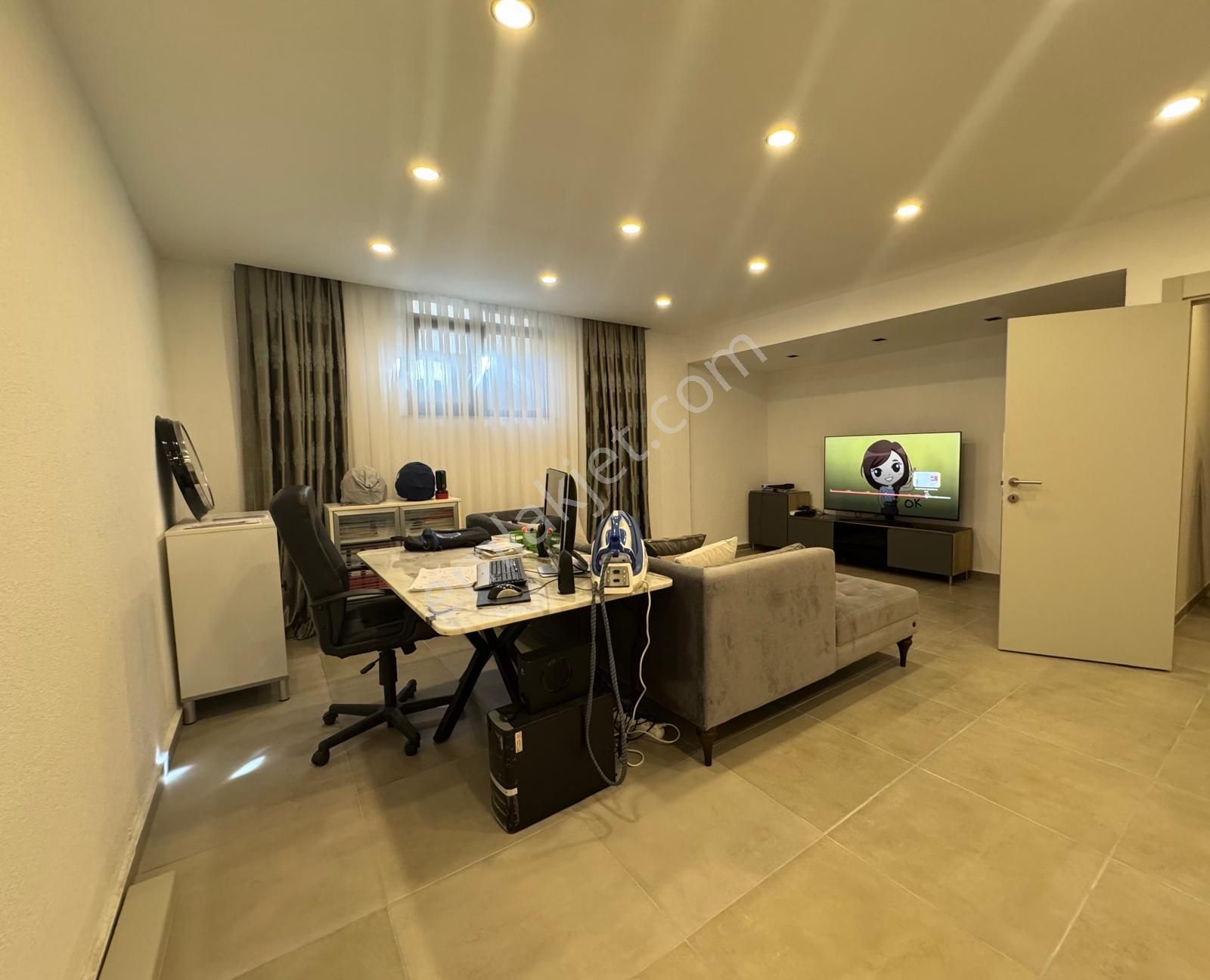 Tekirdağ Çorlu Deniz Manzaralı Site İçerisinde Satılık 5+1 Villa - Görsel 18