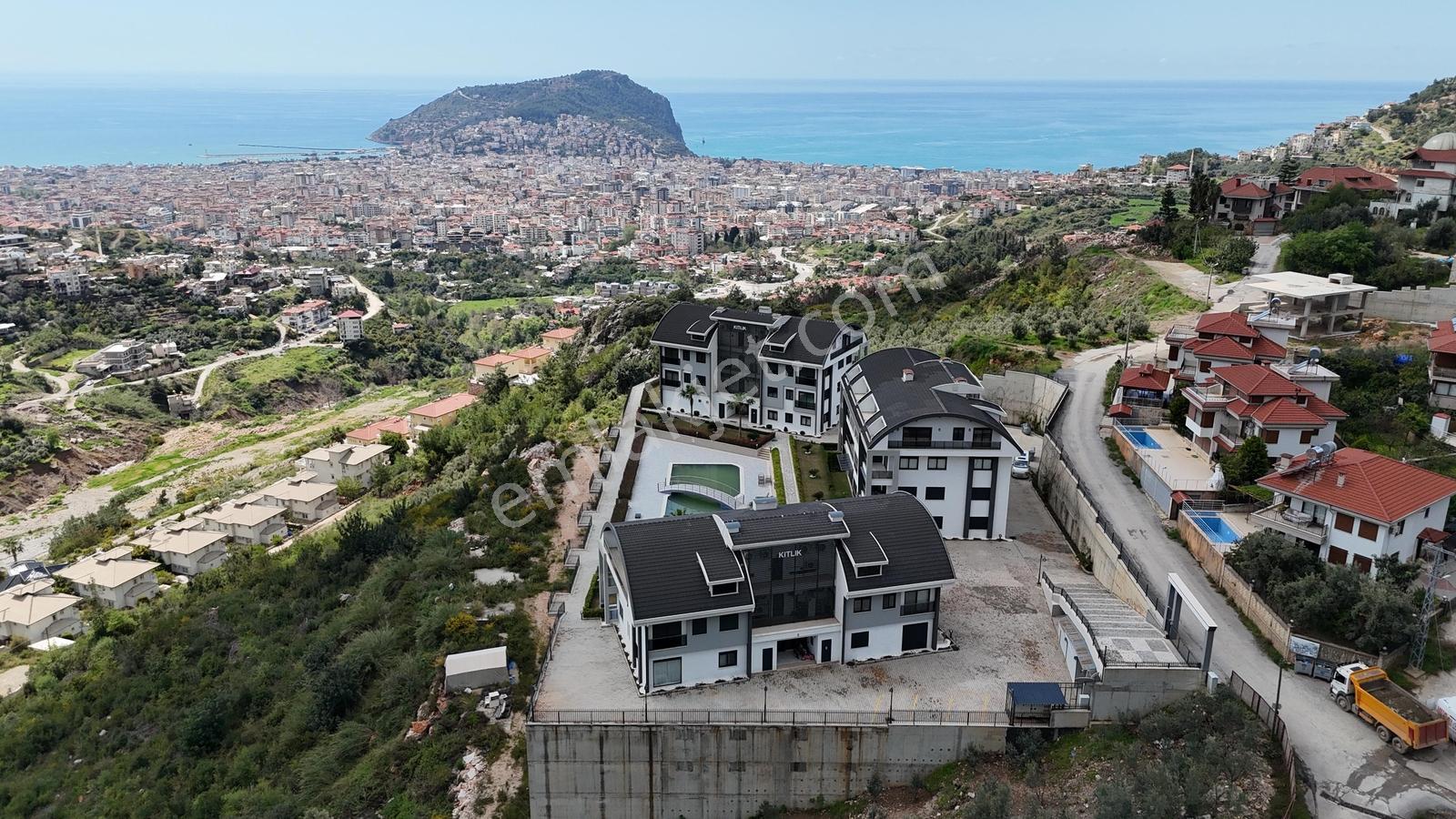Satılık 1+1 Eşyalı Daire Deniz Manzaralı Cıty Renata