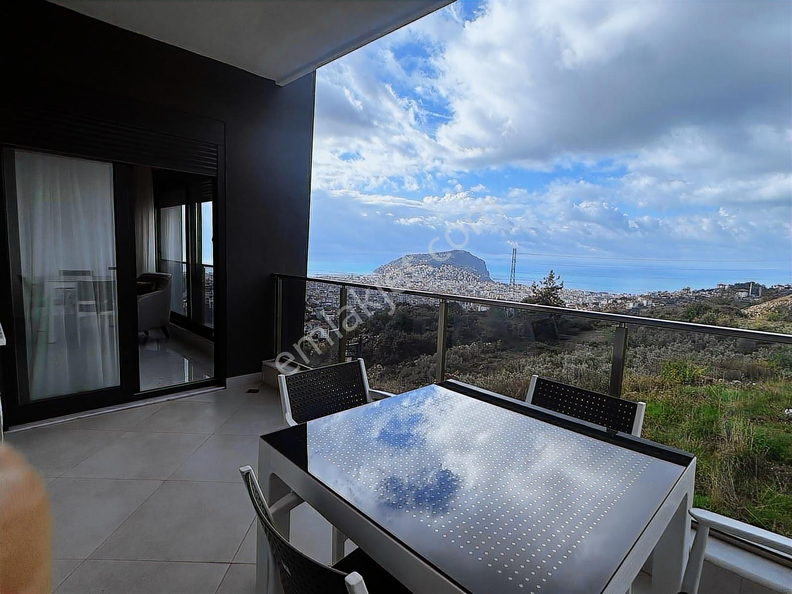 Satılık 1+1 Eşyalı Daire Deniz Manzaralı Cıty Renata - Görsel 7