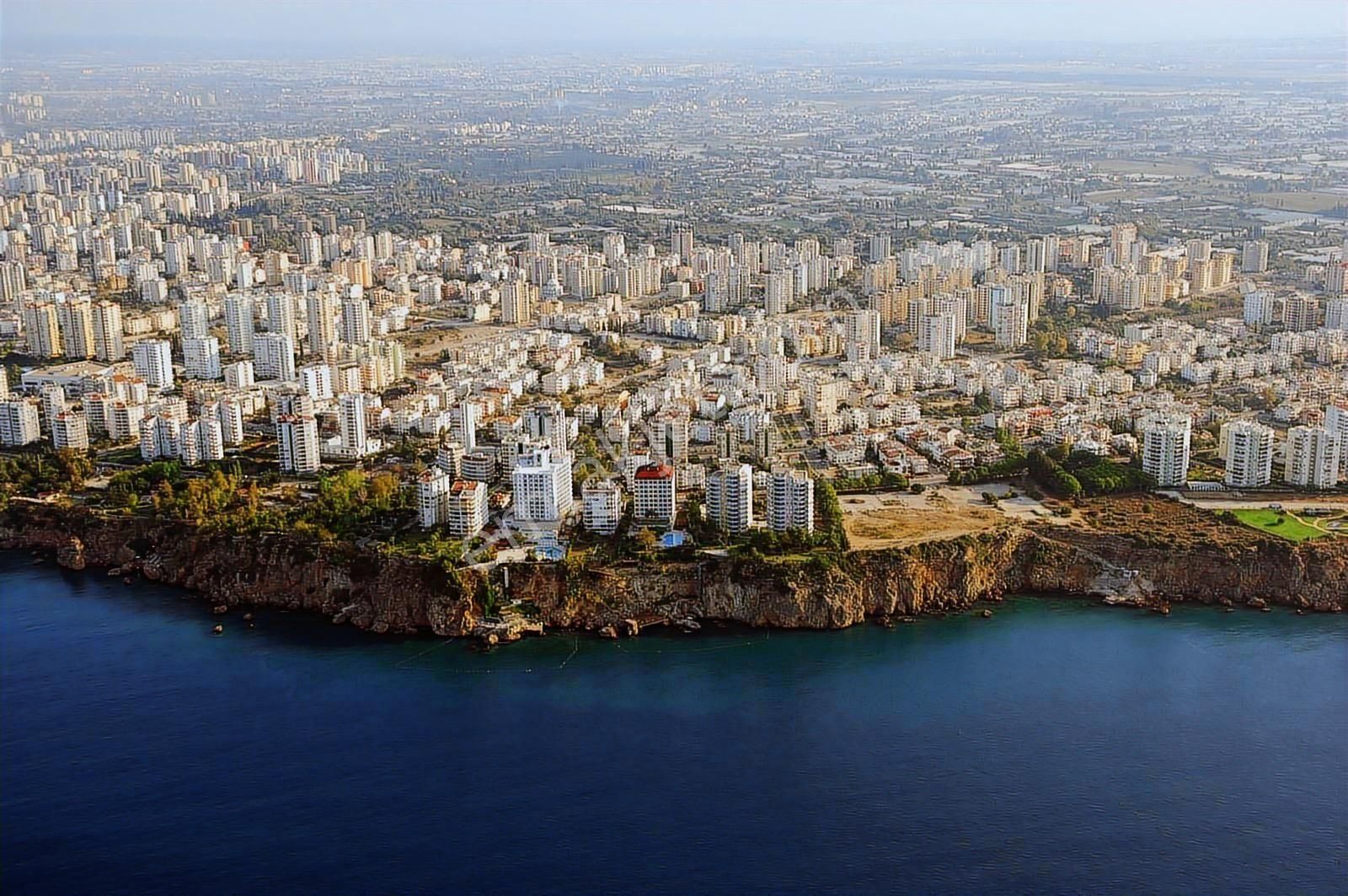 Evren Sitesinde 4+1 Emsalsiz Yalı Dairesi - Görsel 4