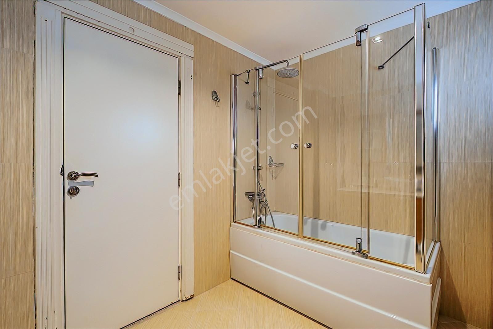 Evren Sitesinde 4+1 Emsalsiz Yalı Dairesi - Görsel 24