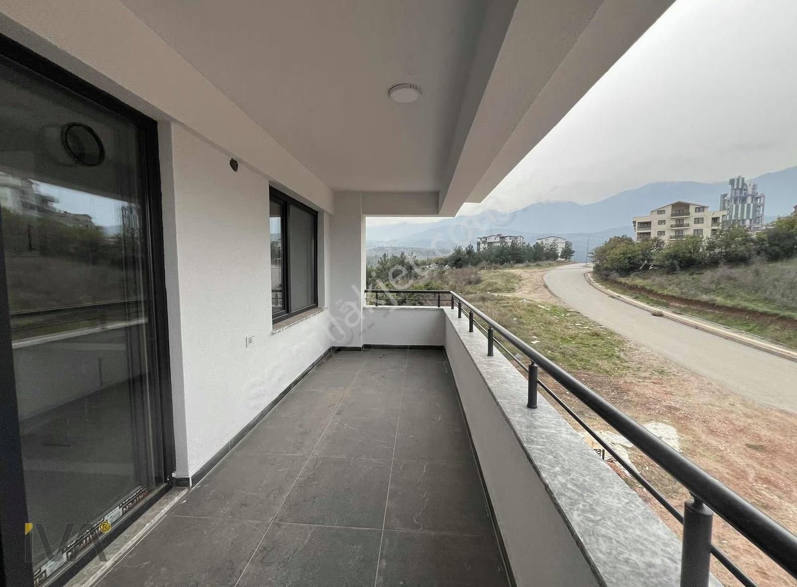 İva'dan Uludağ Manzaralı Çamlık Havasında 3+1 Ferah Daire - Görsel 13