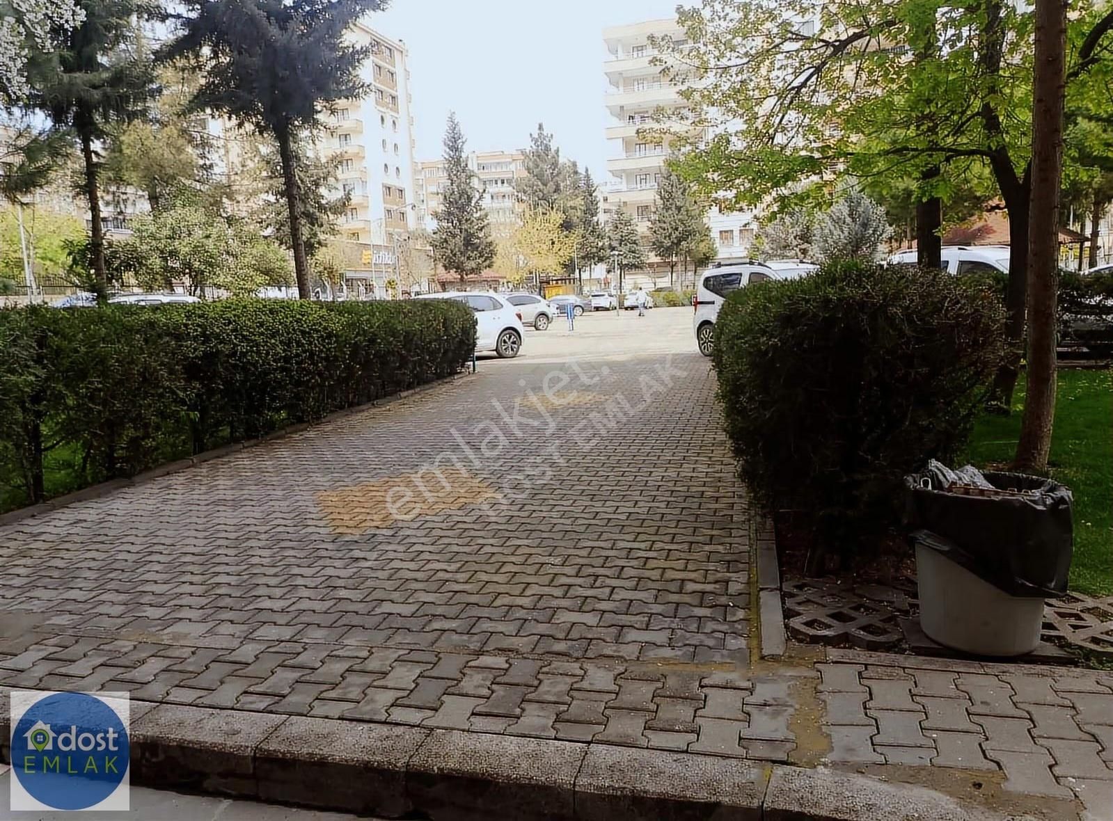 Kayapınar'da Dost Emlaktan 210m² Krediye Uygun 3+1 Satılık Daire - Görsel 30