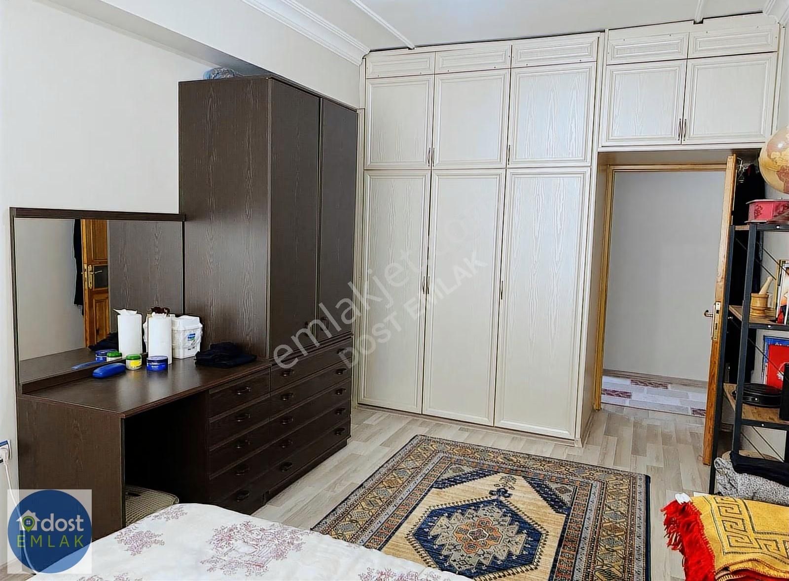 Kayapınar'da Dost Emlaktan 210m² Krediye Uygun 3+1 Satılık Daire - Görsel 2