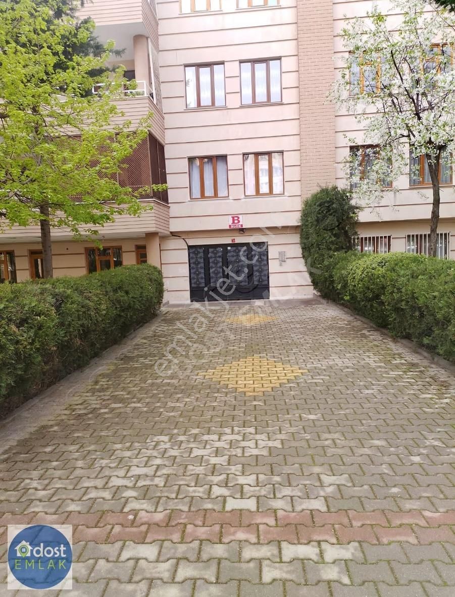 Kayapınar'da Dost Emlaktan 210m² Krediye Uygun 3+1 Satılık Daire - Görsel 28