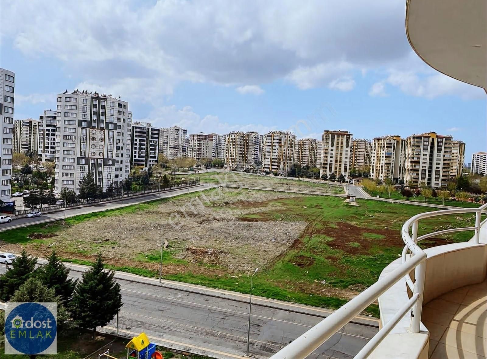 Kayapınar'da Dost Emlaktan 210m² Krediye Uygun 3+1 Satılık Daire - Görsel 22