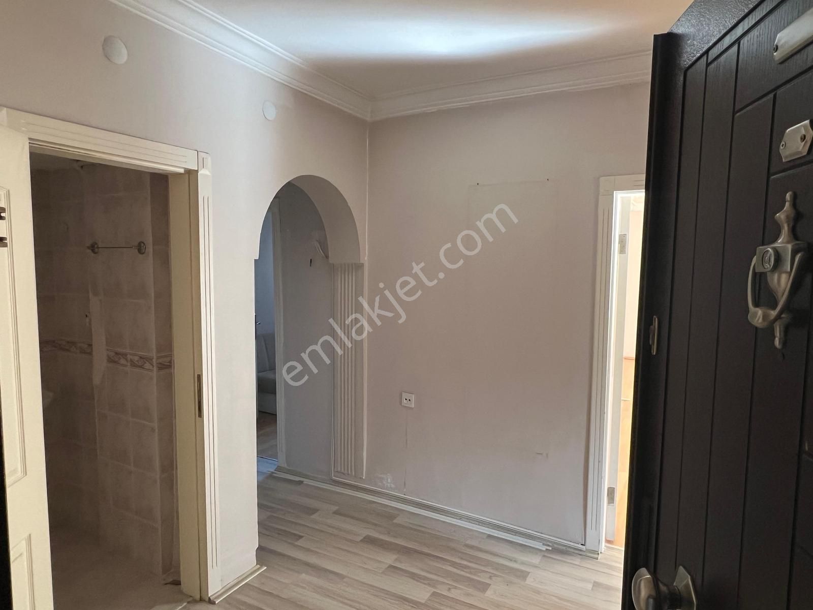 Kartal'dan Kentkoop Mahallesi Batıkent Metroya Yakın 3+1 Bakımlı - Görsel 30