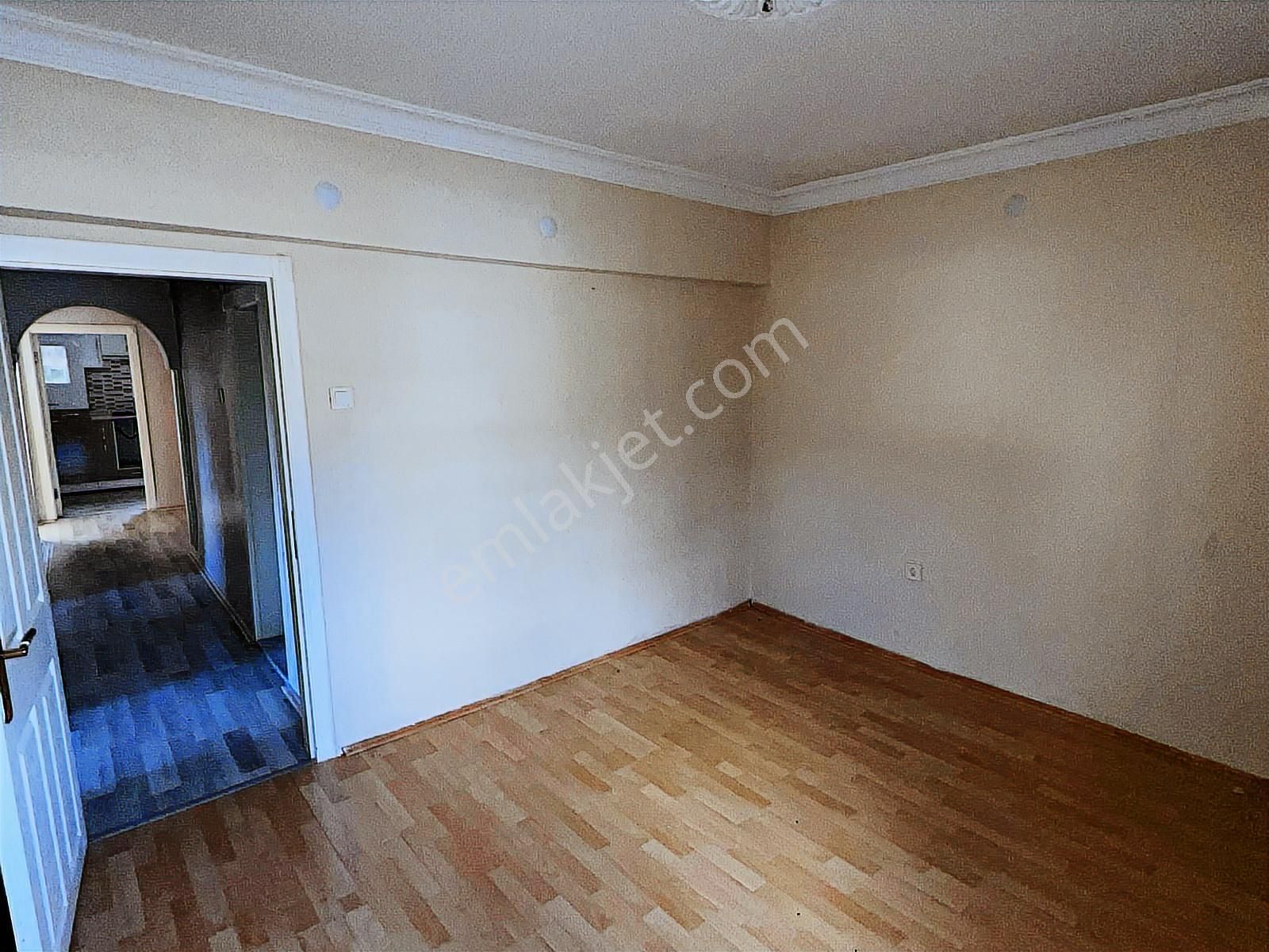 Kartal'dan Kentkoop Mahallesi Batıkent Metroya Yakın 3+1 Bakımlı - Görsel 20