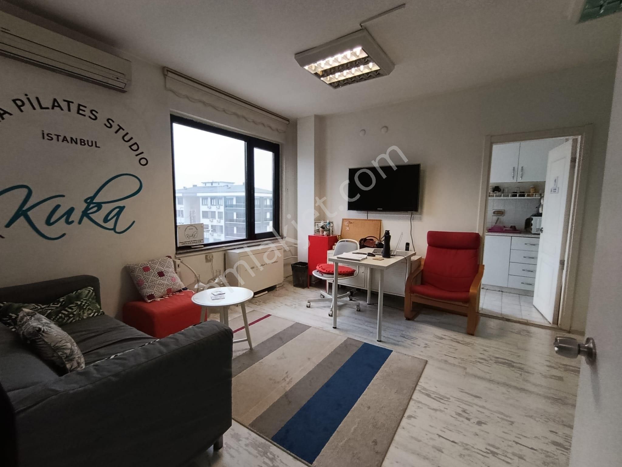 Bahçelievler Ünverdi İş Merkezinde Kiralık Ofis Katı - Görsel 10