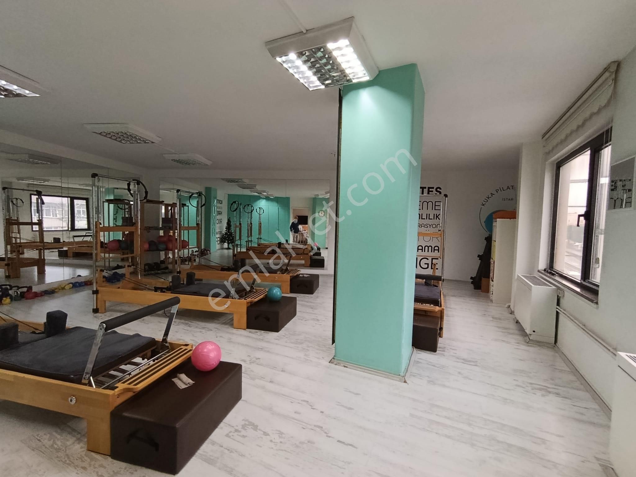 Bahçelievler Ünverdi İş Merkezinde Kiralık Ofis Katı - Görsel 12