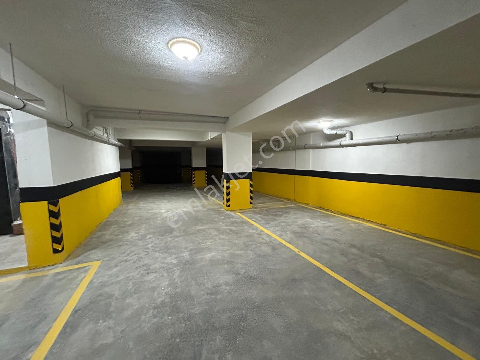 Üsüdar İcadiye'de 3+2 Deniz Manzaralı Merkezi Lüks Dubleks Daire - Görsel 21