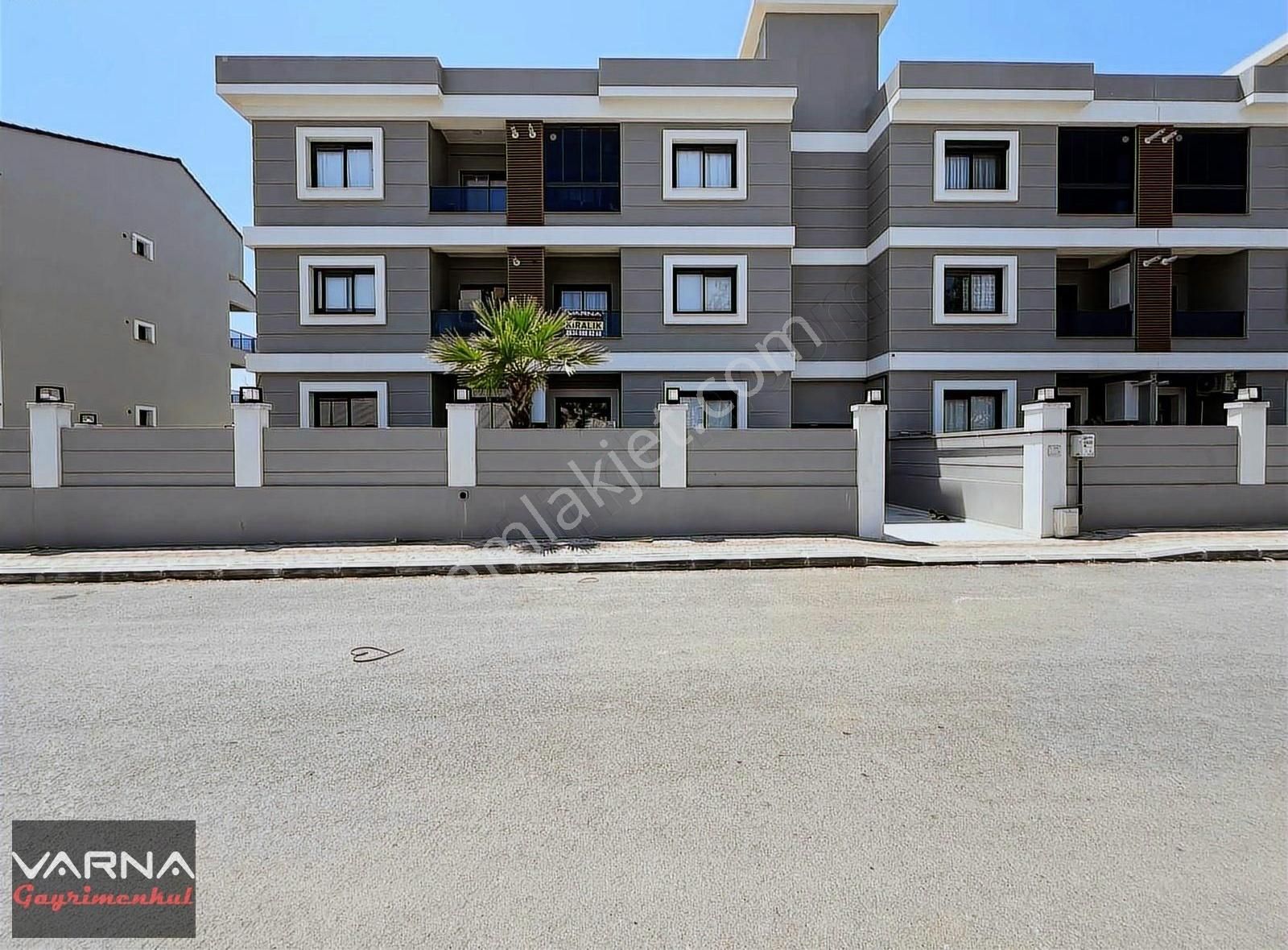 Menderes Cüneytbey Mah. Kiralık 1+1 Eşyalı Ara Kat Daire - Görsel 34