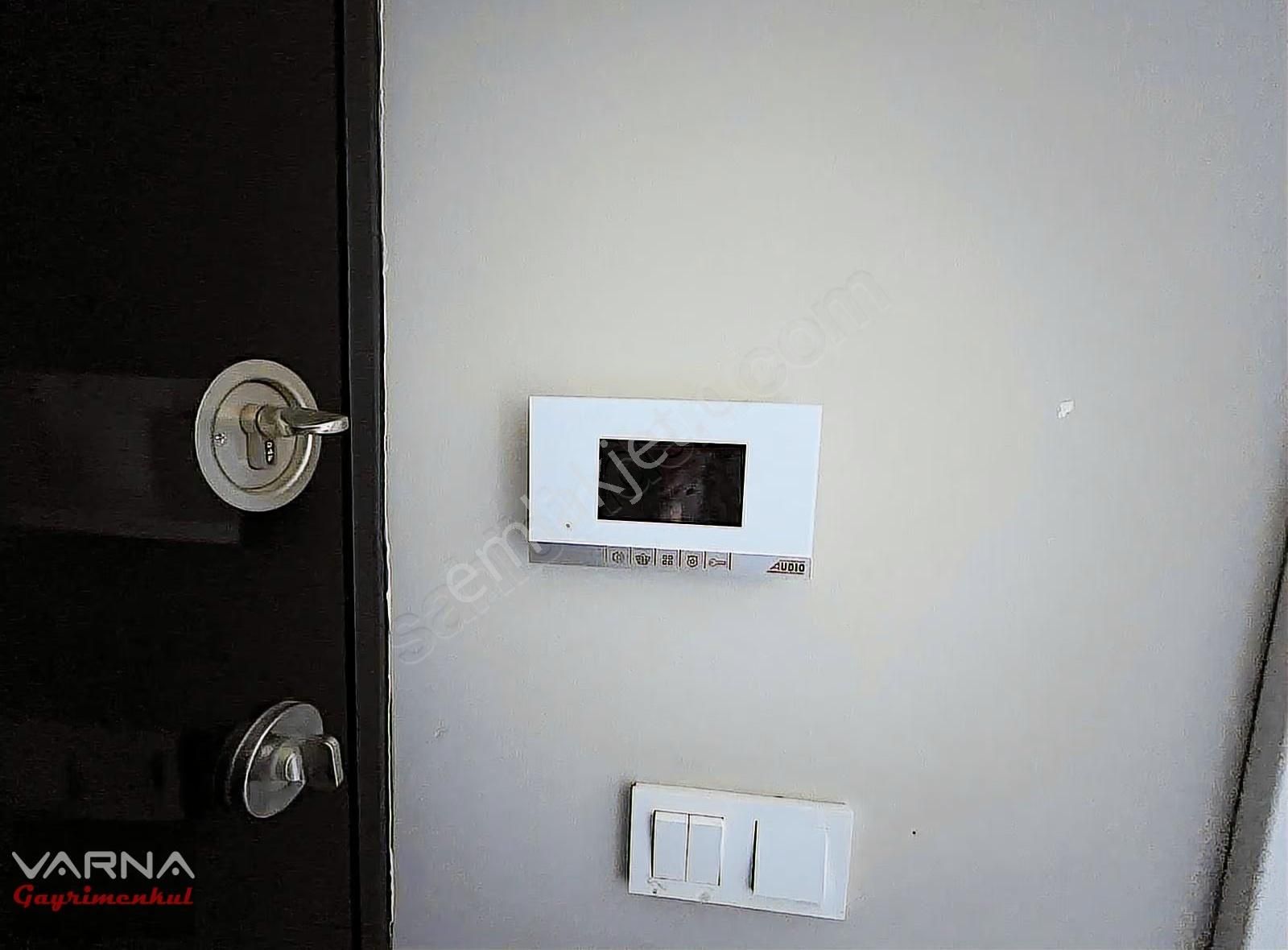 Menderes Cüneytbey Mah. Kiralık 1+1 Eşyalı Ara Kat Daire - Görsel 35